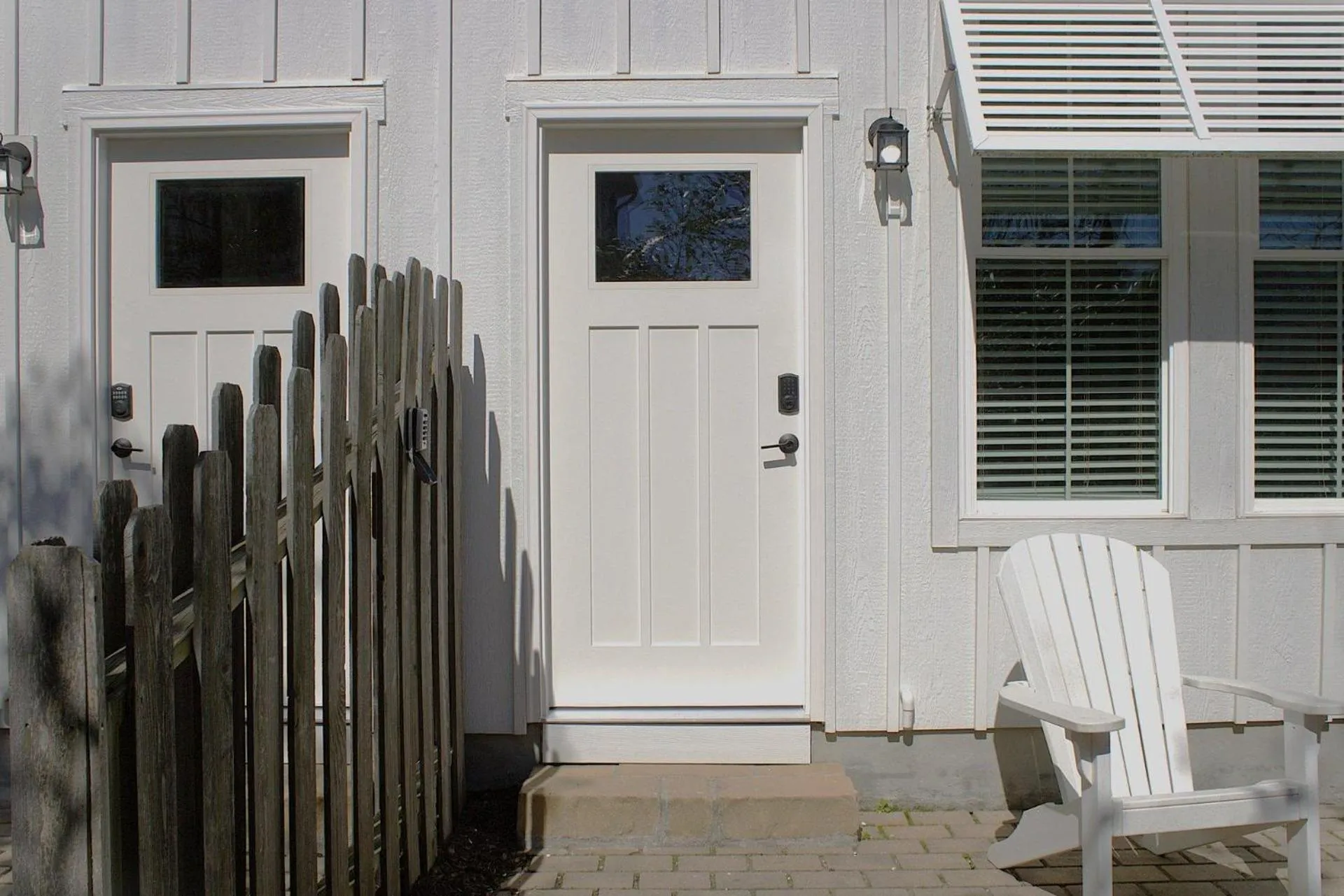 404A The Hilltop House