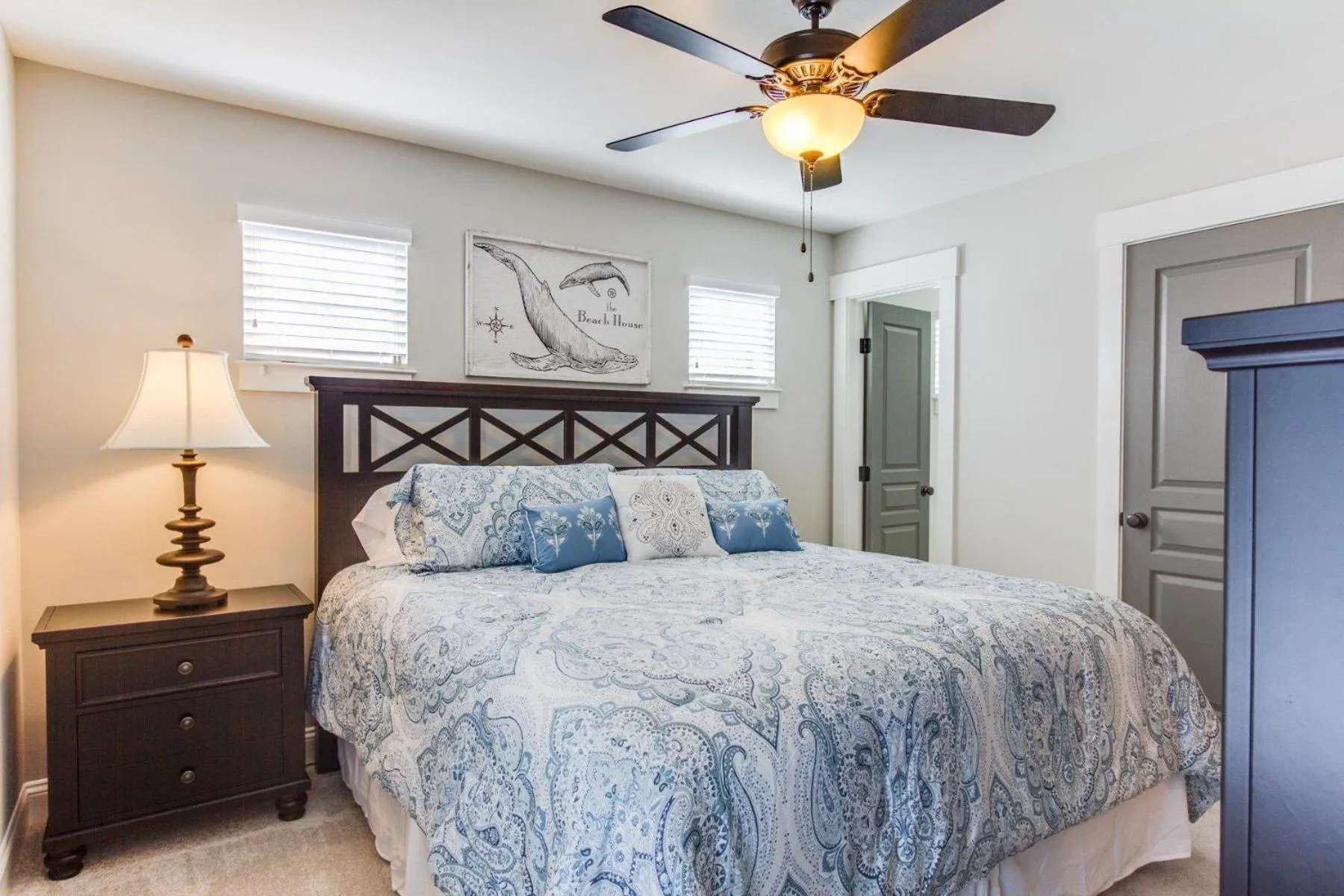 Bed in 408B The Lynnhaven House