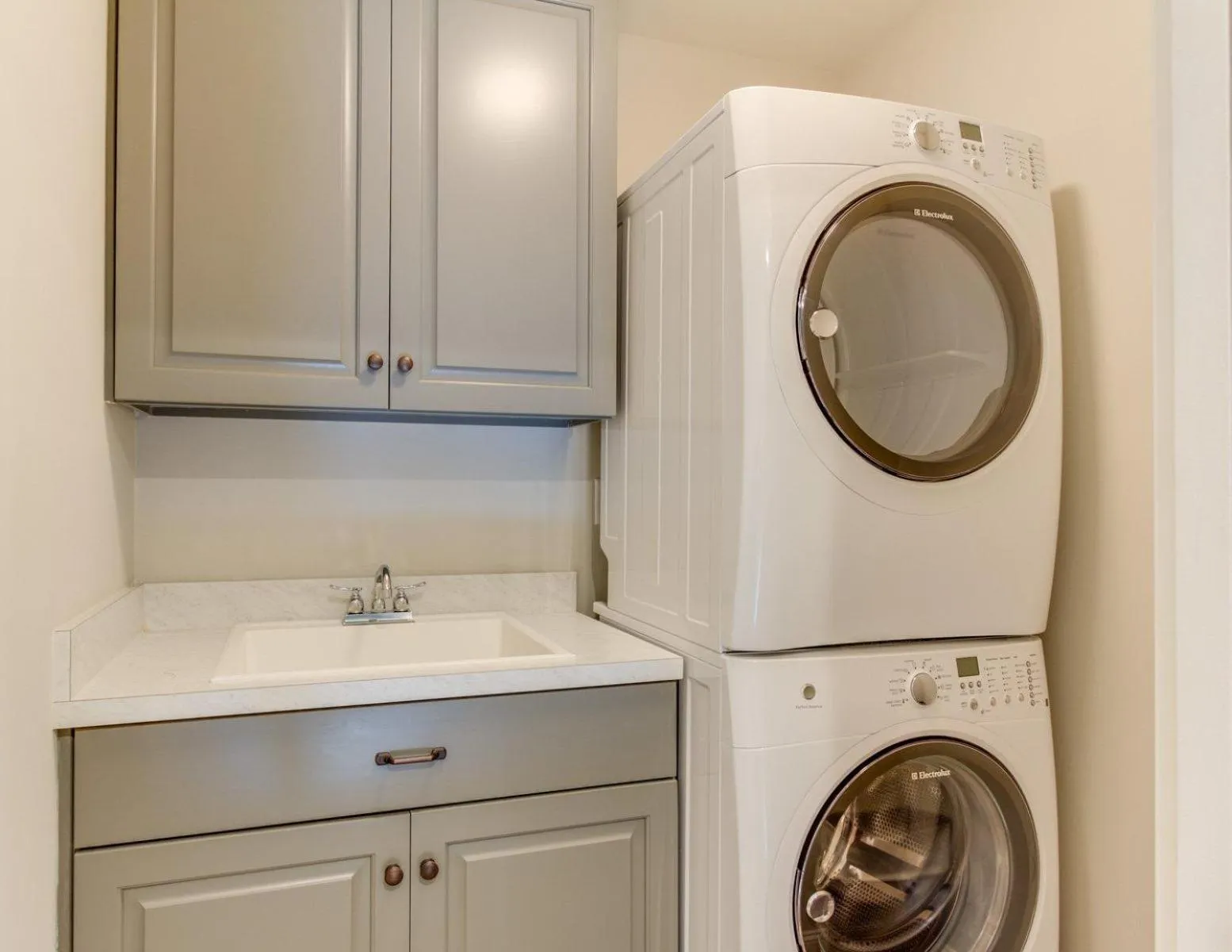 408B The Lynnhaven House