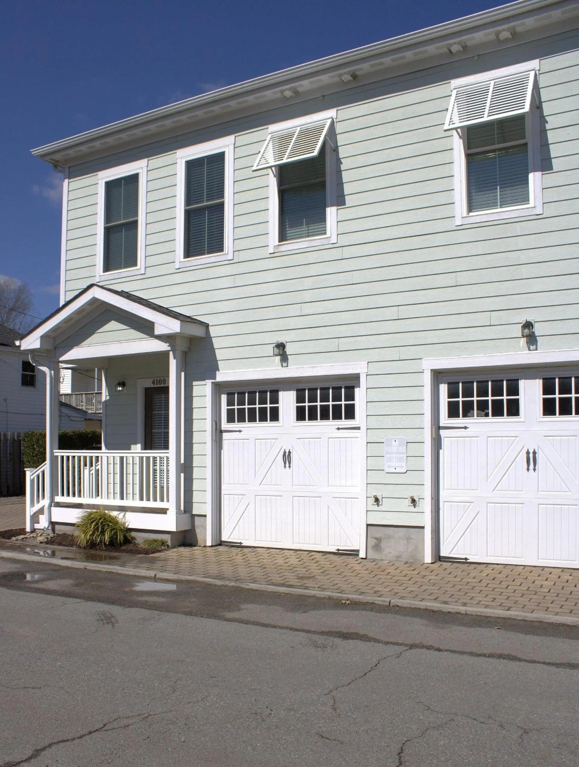 410A The Jetty House