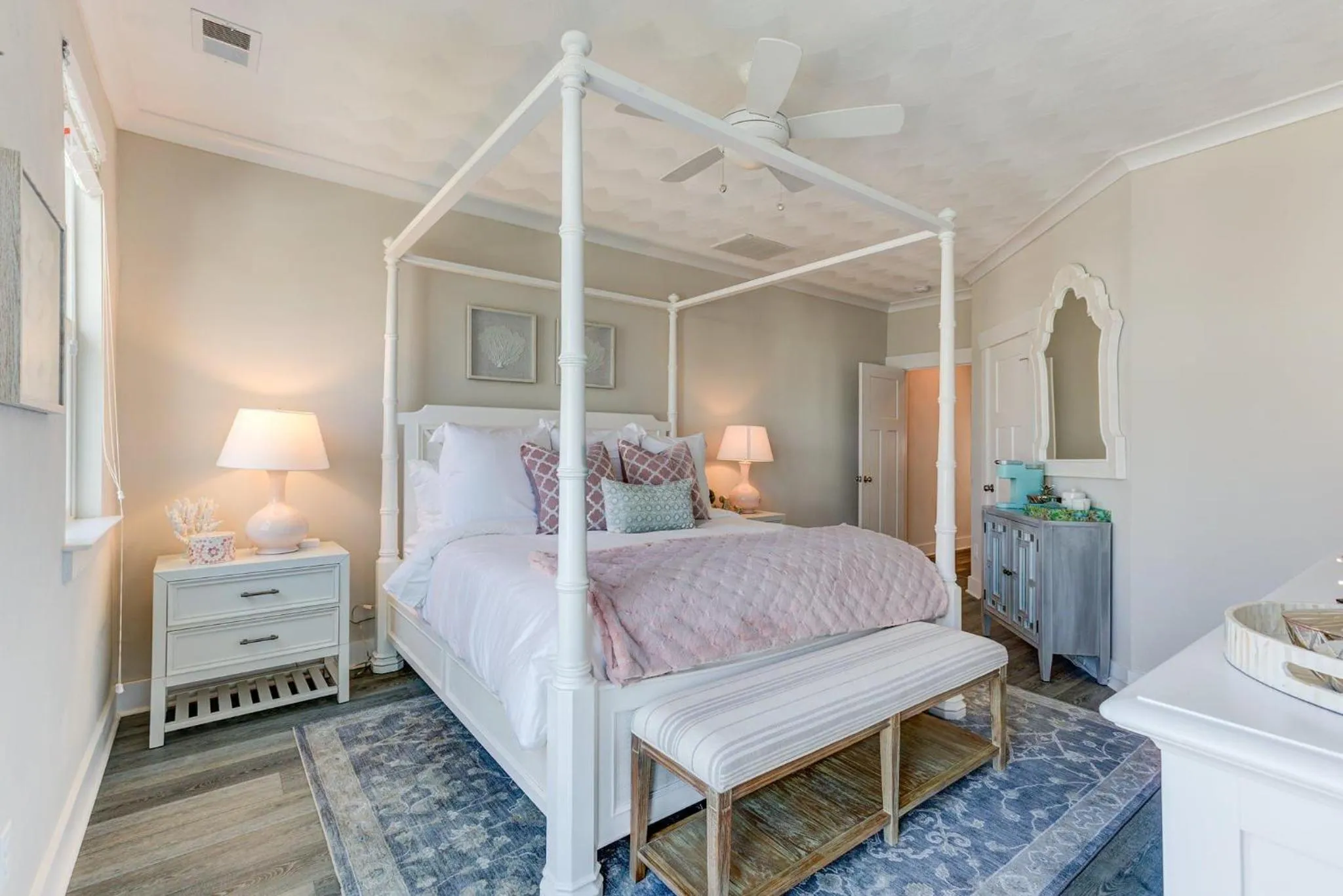 Bed in 517 The Southend Pier House