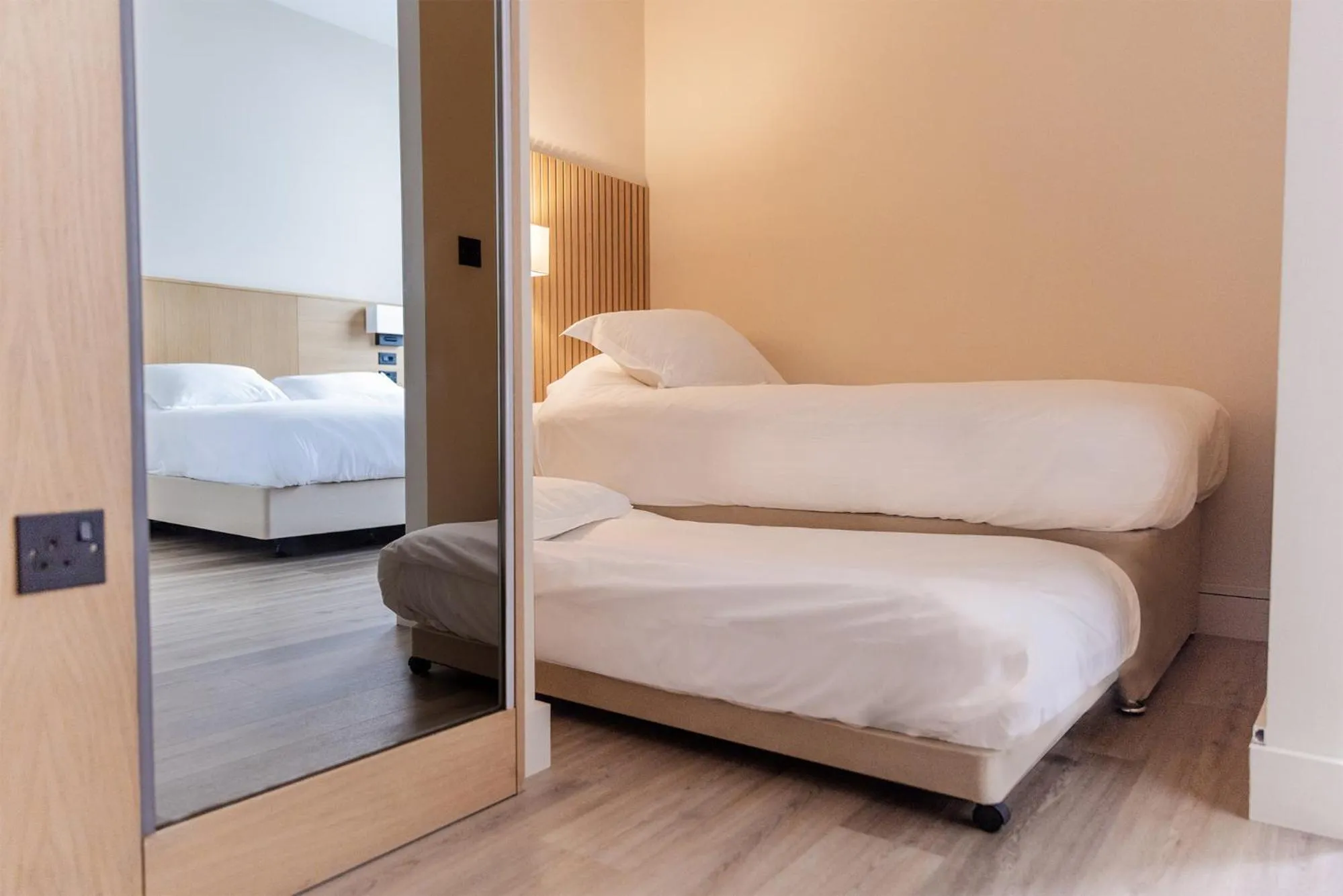 Family, Bed in School Lane Hotel in Liverpool ONE