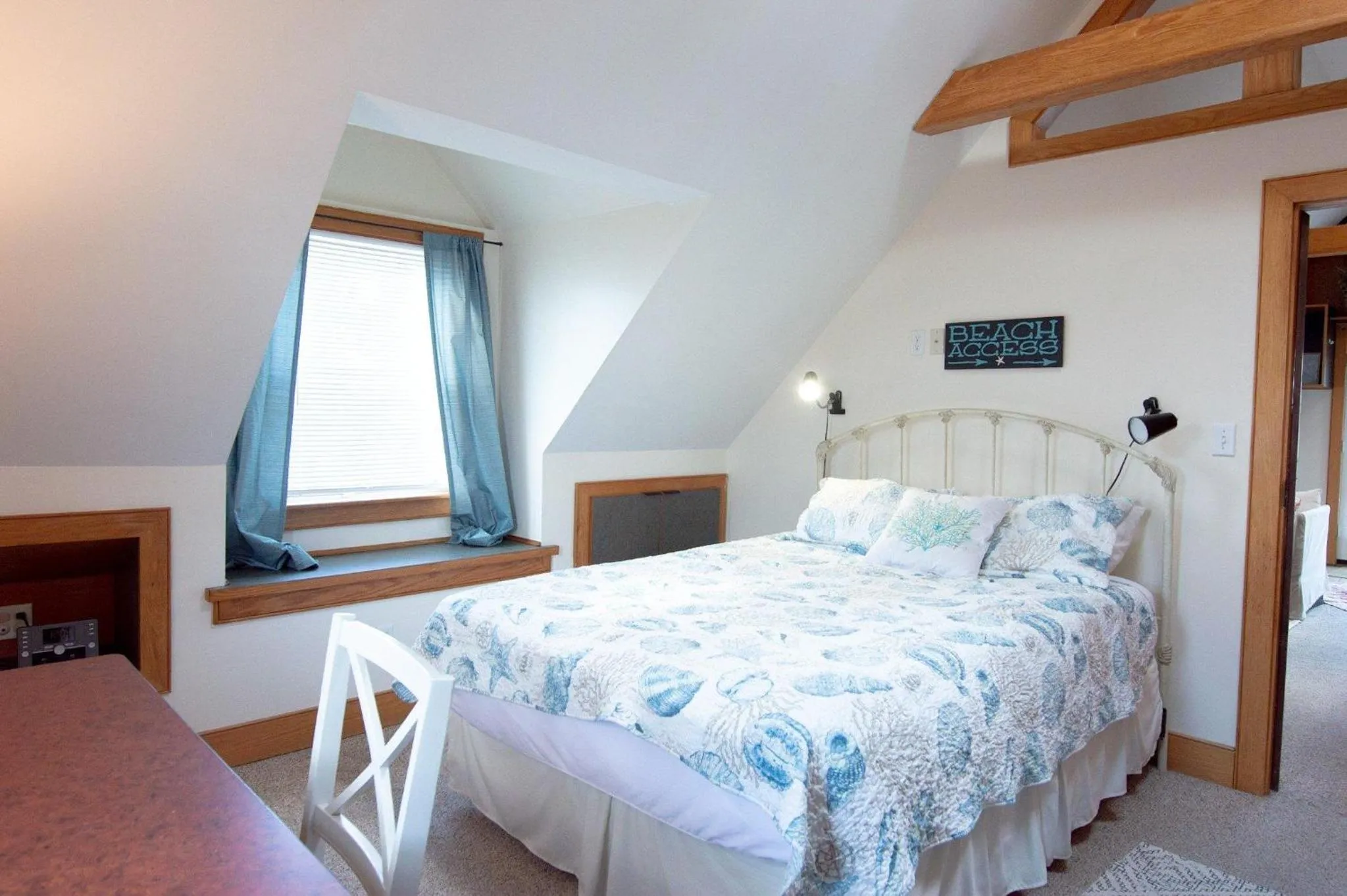 Bed in 508 B The Upper Bungalow