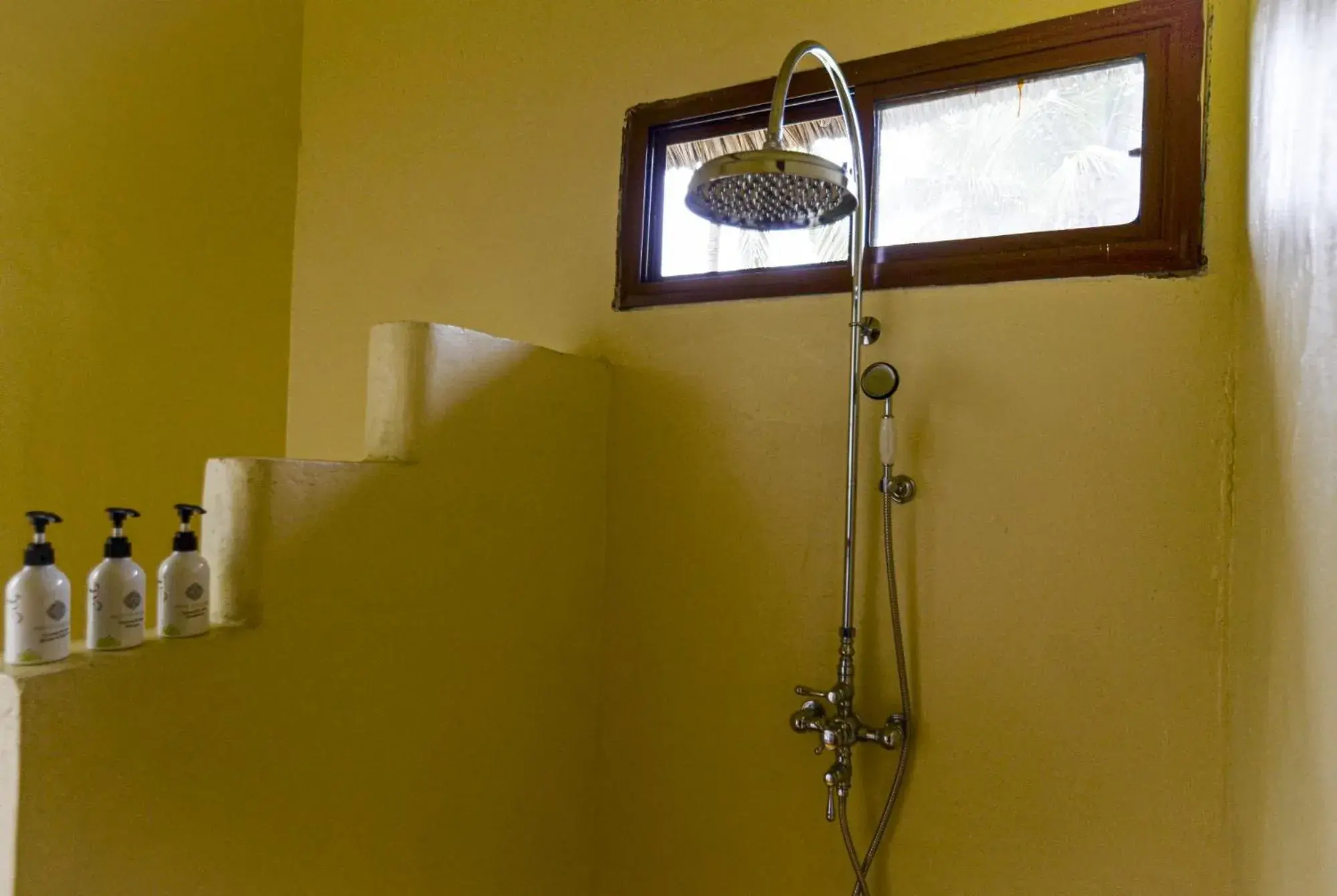 Deluxe Queen Suite in Kileleni Deluxe Queen Suite in Kileleni