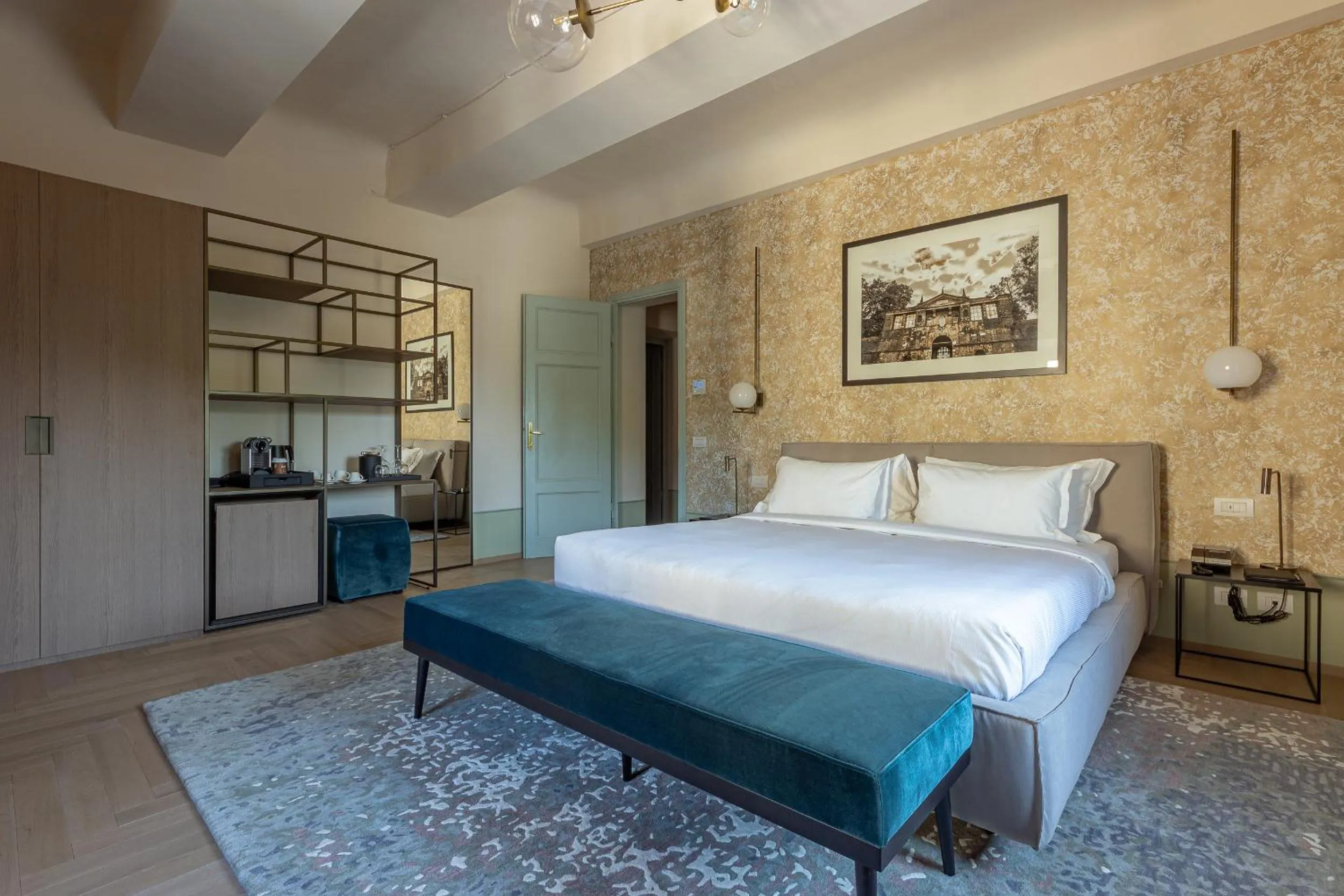 Bedroom, Bed in Grand Universe La Residenza