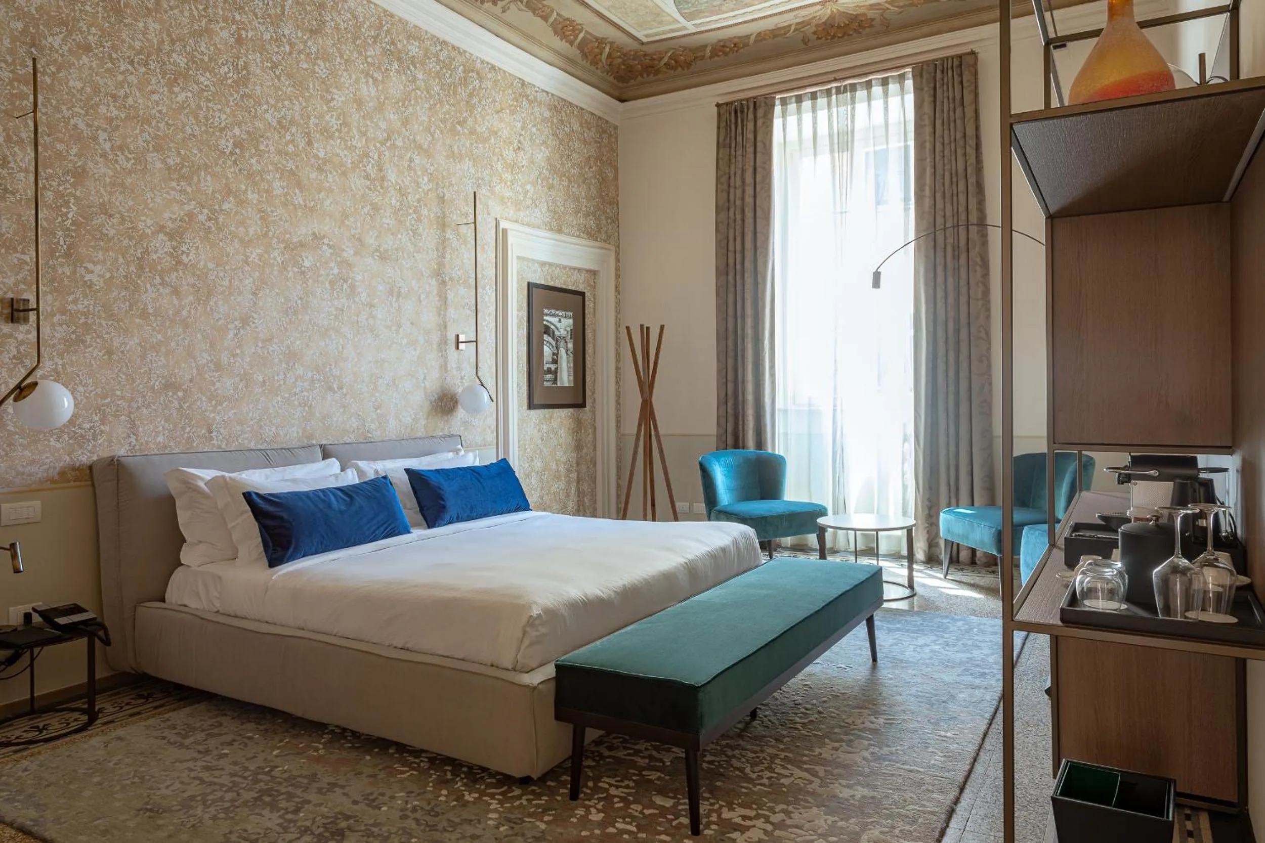 Bedroom, Bed in Grand Universe La Residenza