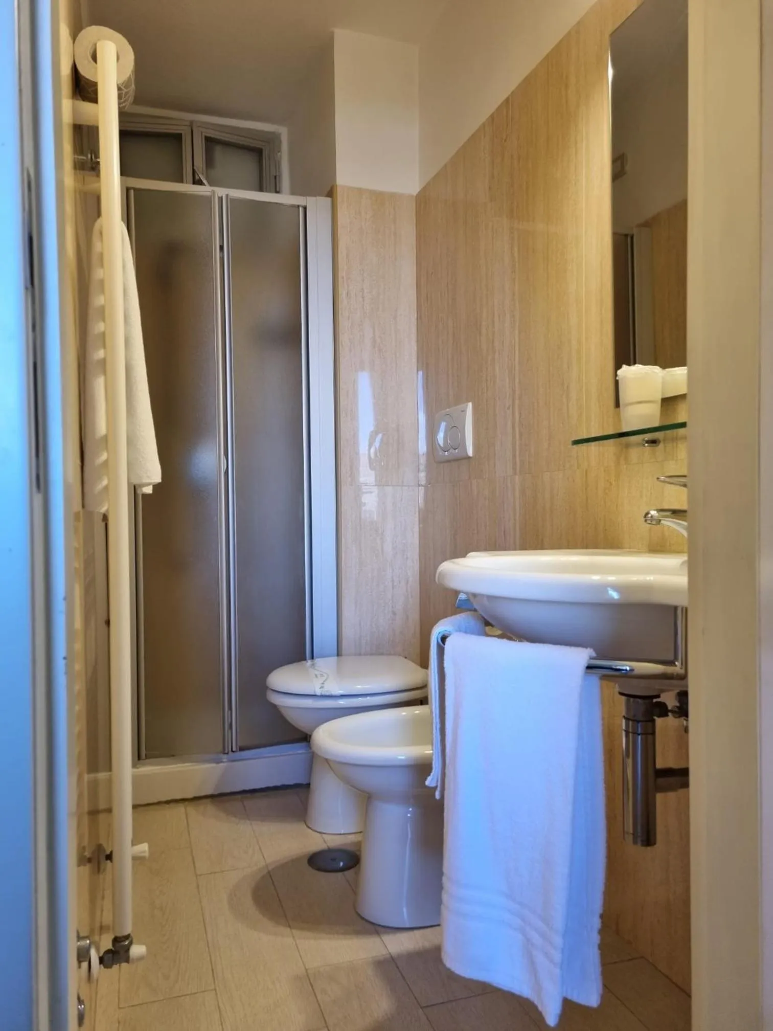 Bathroom in Hotel Virgilio