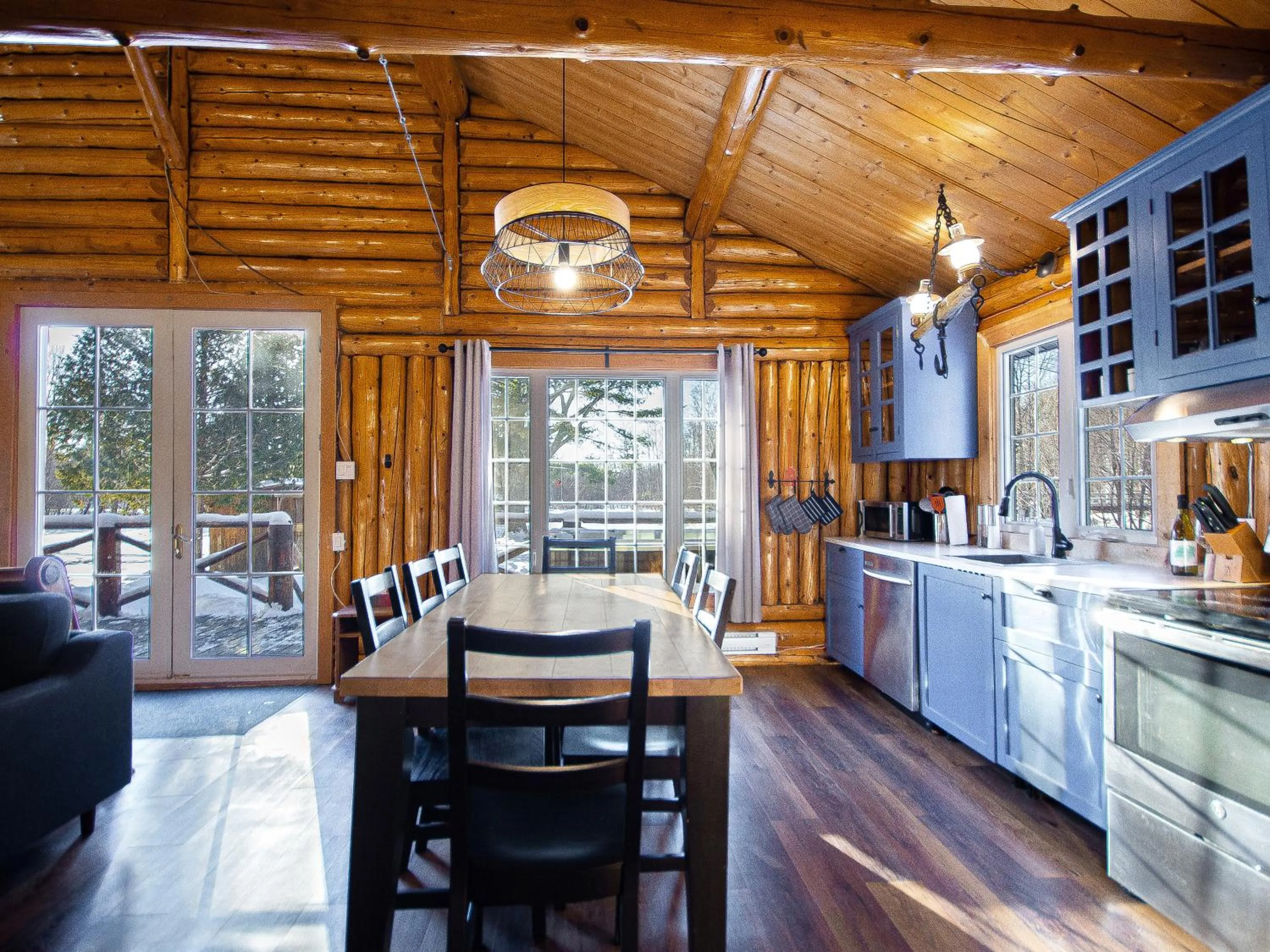 Dining area in Riverside Cabin, Fishing, and Relaxation