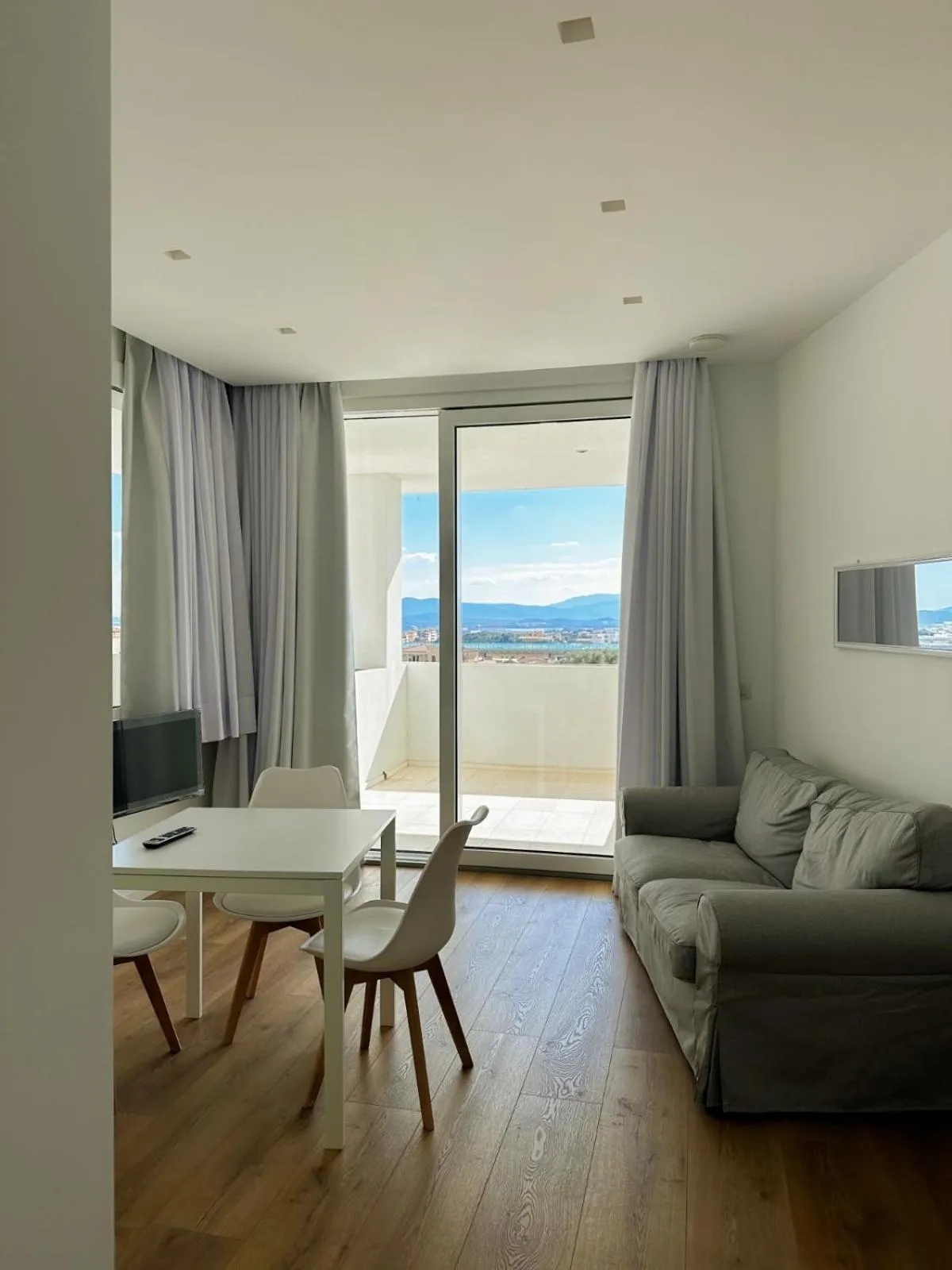 Dining area in Villa Ada Olbia