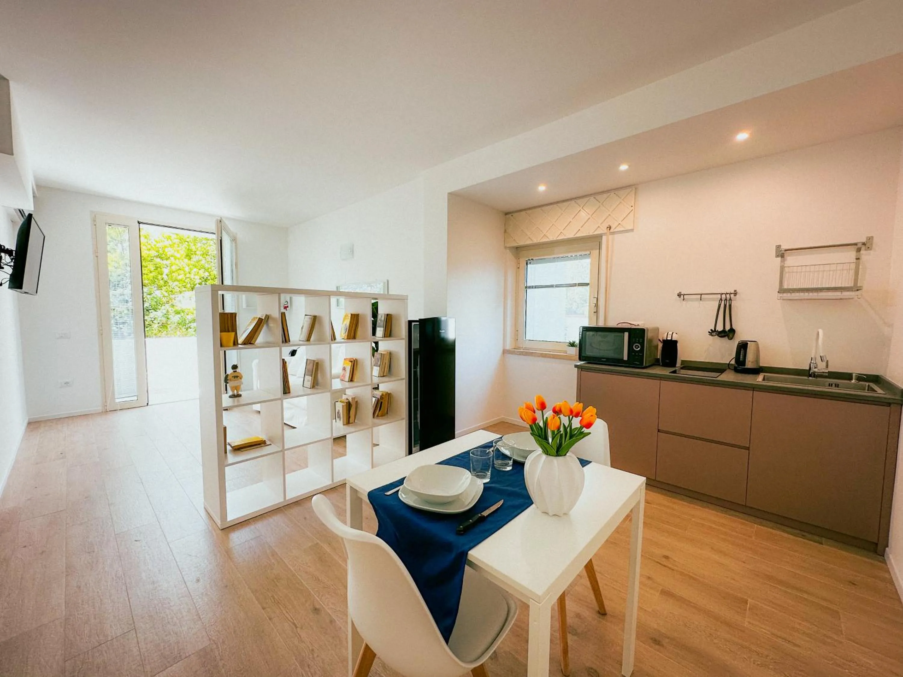 Photo of the whole room in Villa Ada Olbia