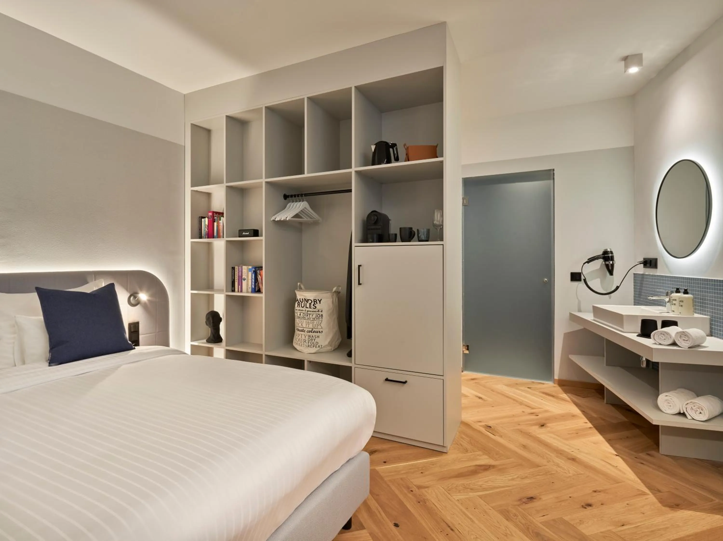 Bed in URBANAUTS STUDIOS Fillgrader