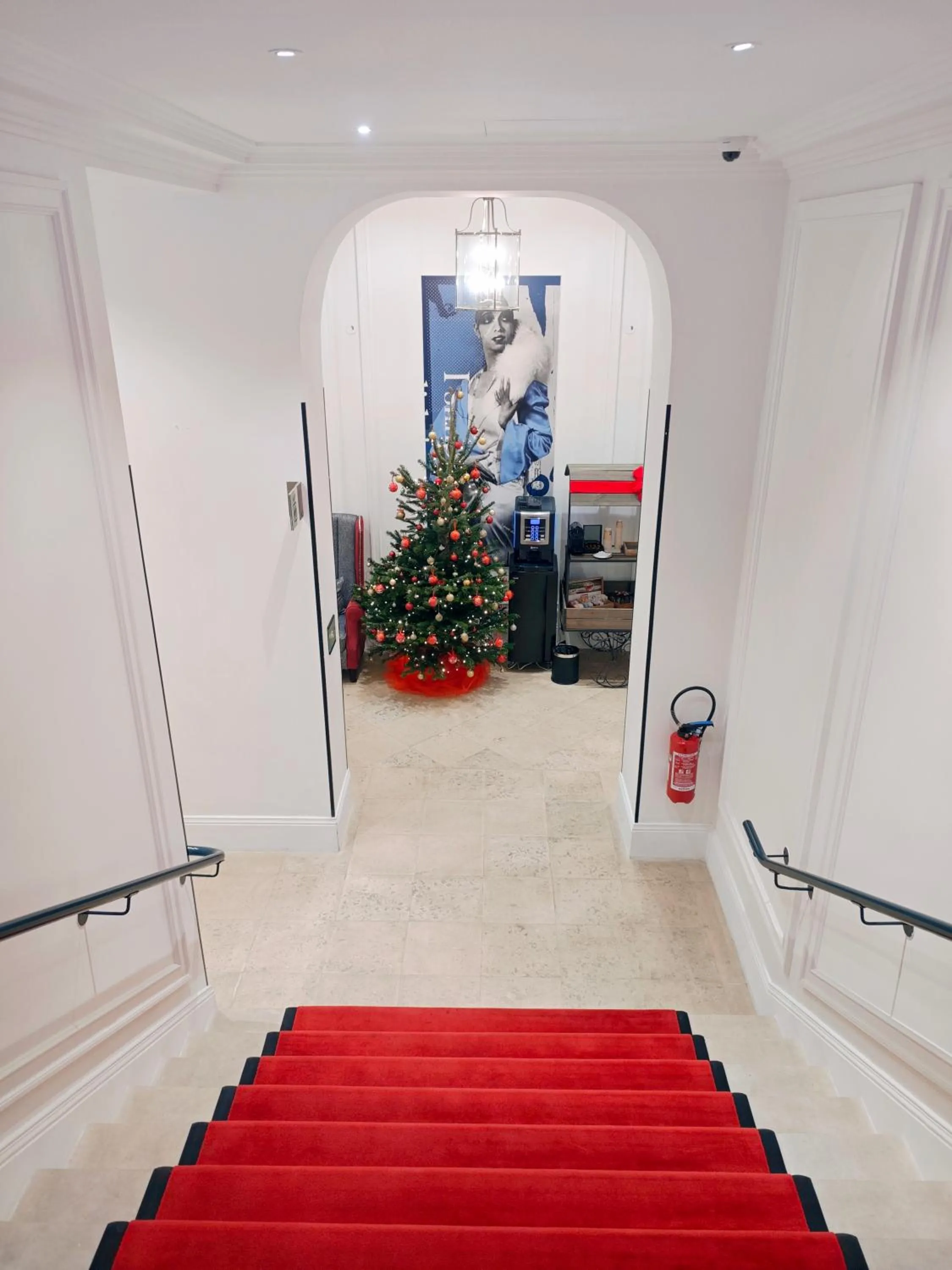 Lobby or reception in Mode Paris Aparthotel