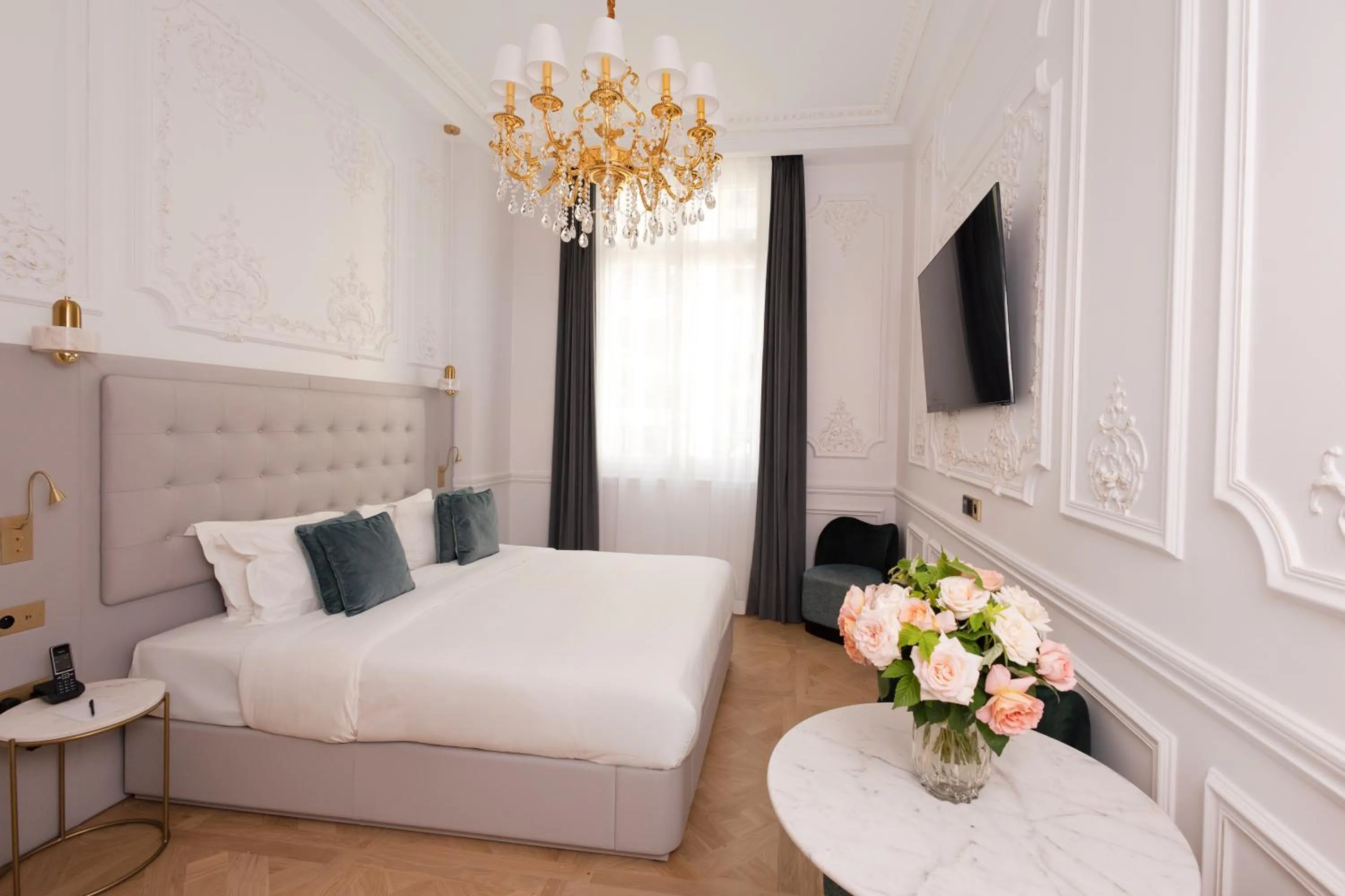 Photo of the whole room, Bed in Mode Paris Aparthotel