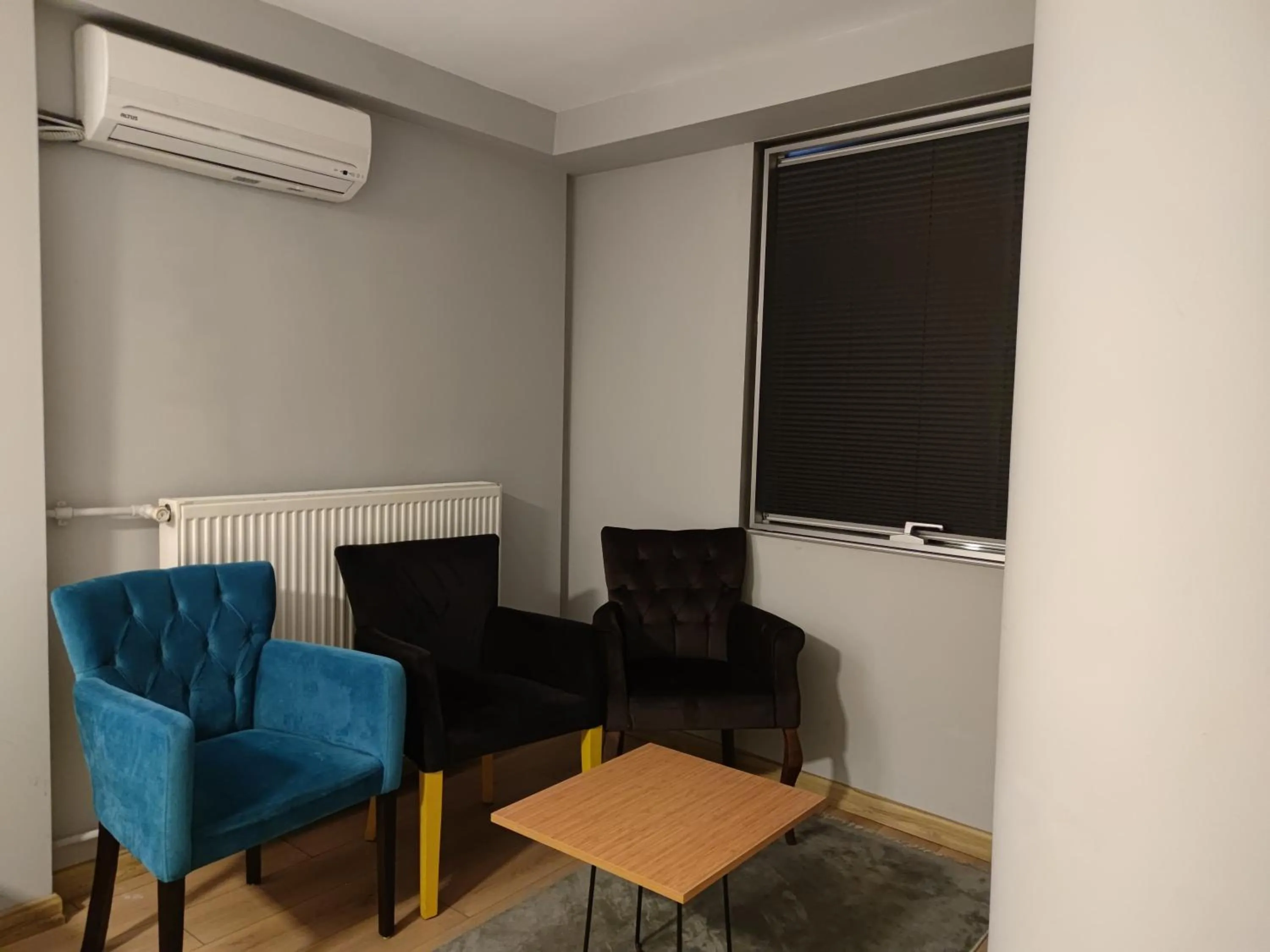 Seating area in Olen Uskudar Hotel