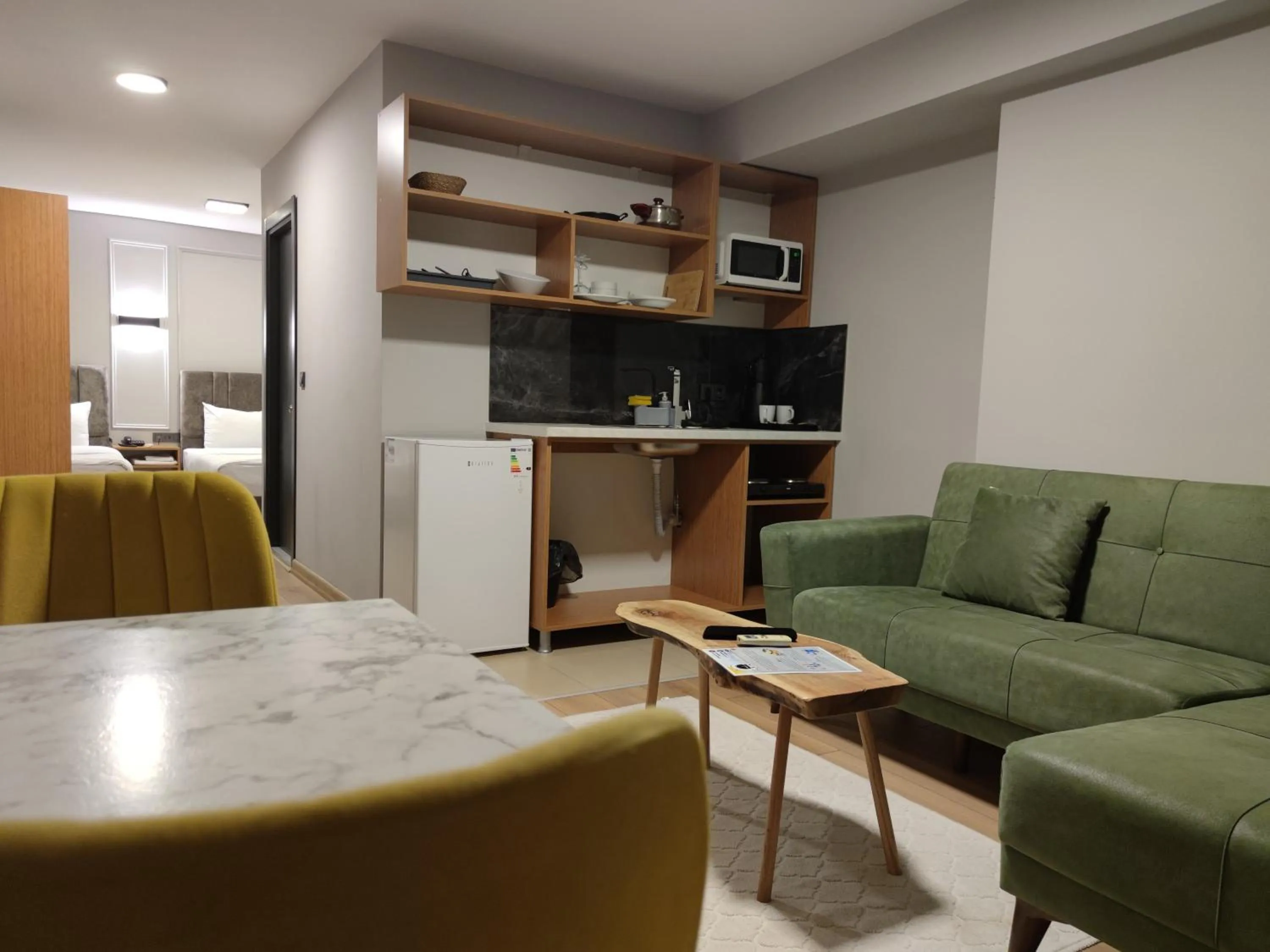 TV and multimedia in Olen Uskudar Hotel