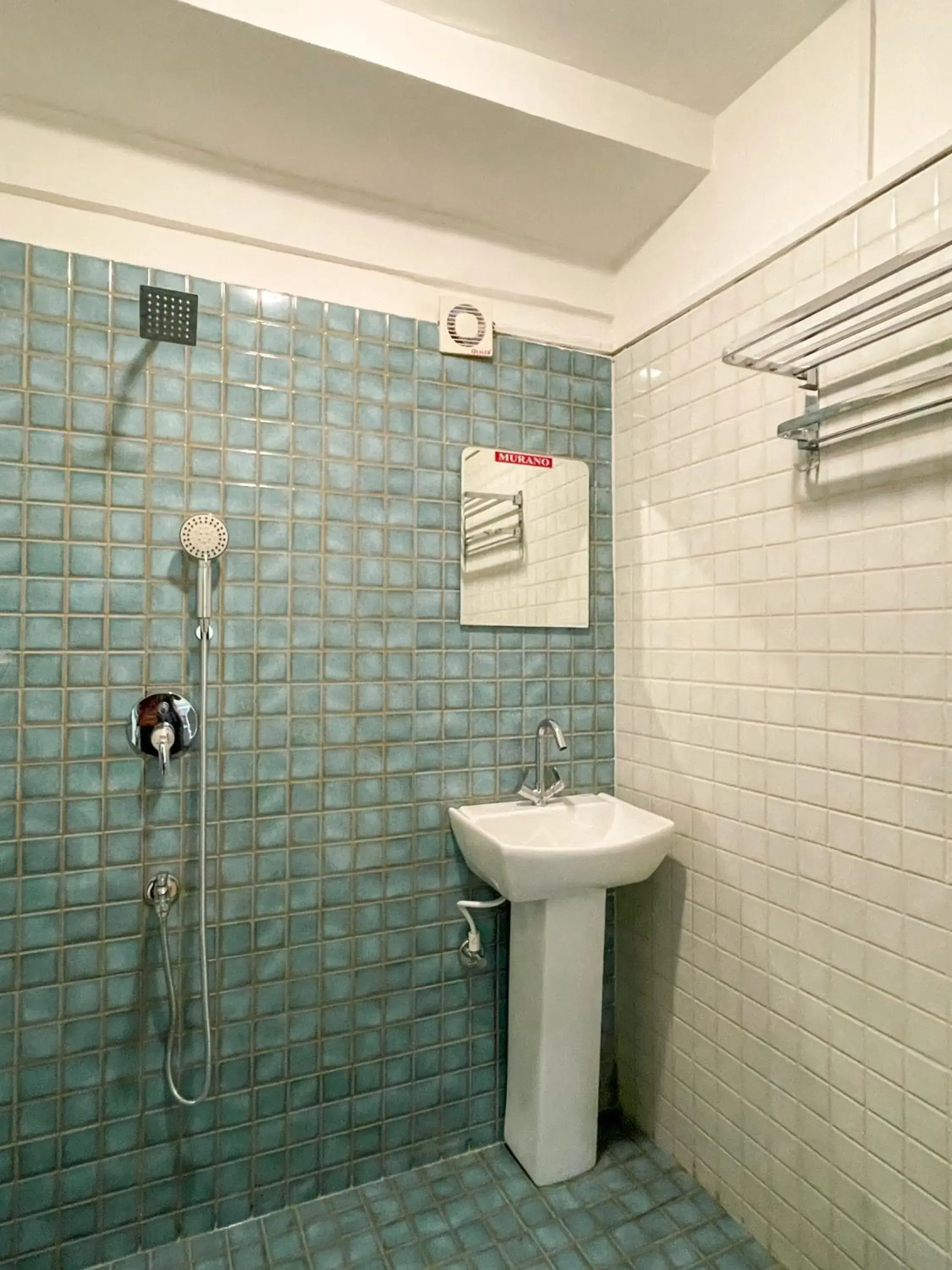 Bed in 4-Bed Mixed Dormitory Room in Eevolve Dharamkot - An Eco Hostel Bed in 4-Bed Mixed Dormitory Room in Eevolve Dharamkot - An Eco Hostel