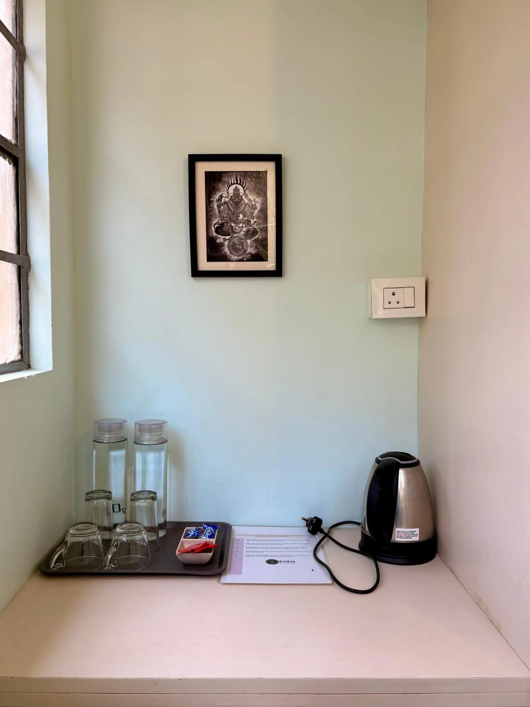 Coffee/tea facilities in Eevolve Dharamkot - An Eco Hostel