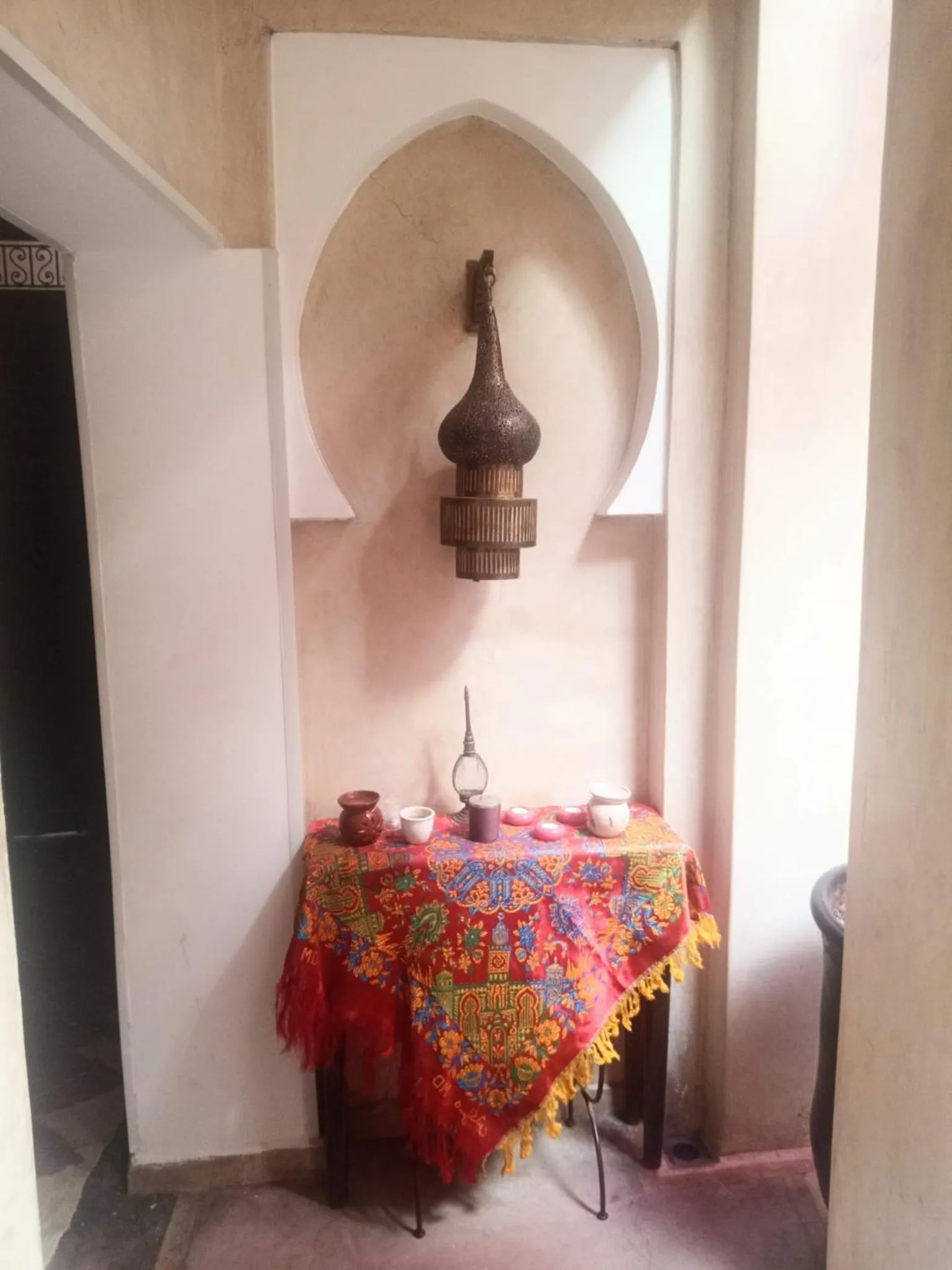 Decorative detail in Riad Pourpre Medina