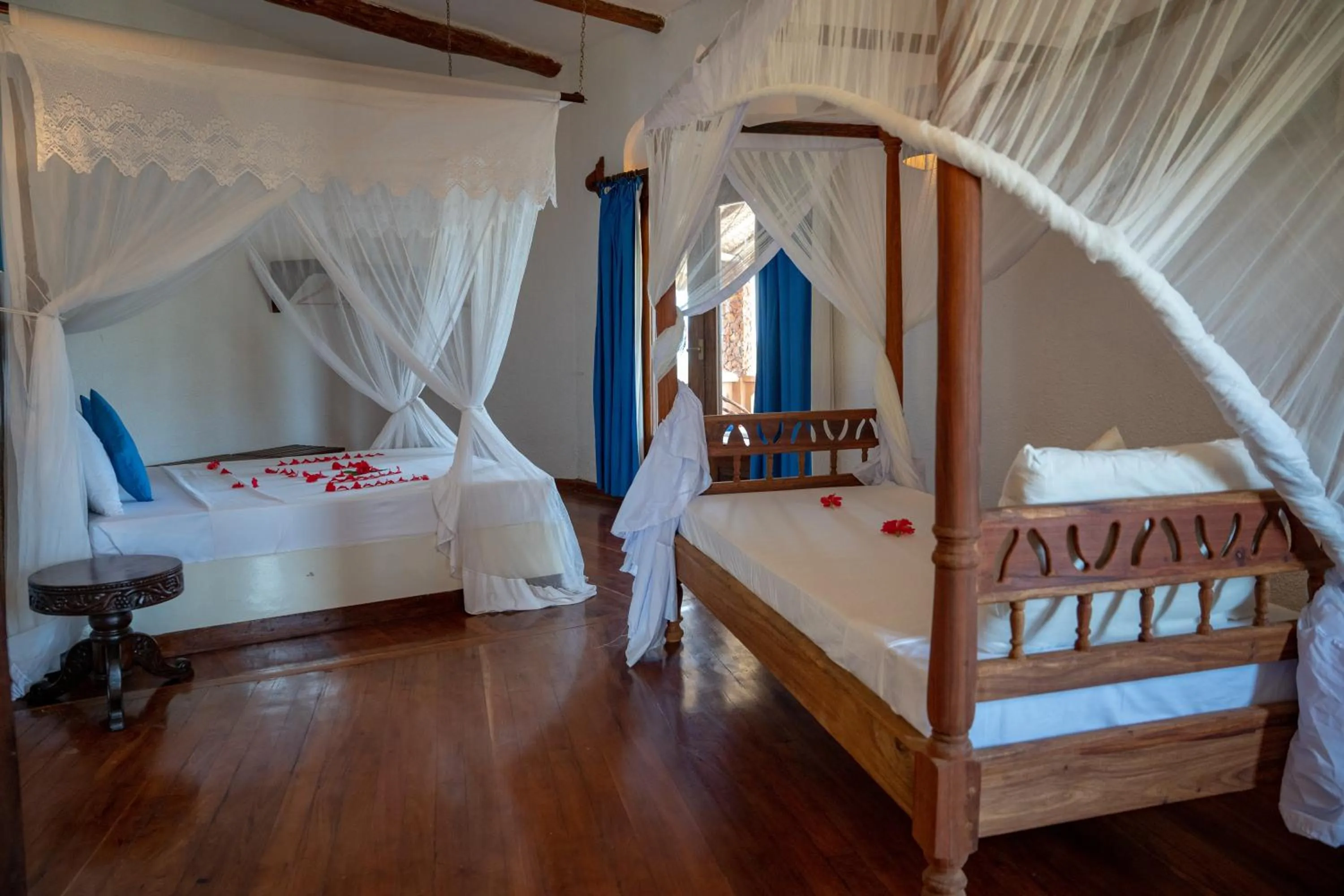 Bed in SULTAN PALACE