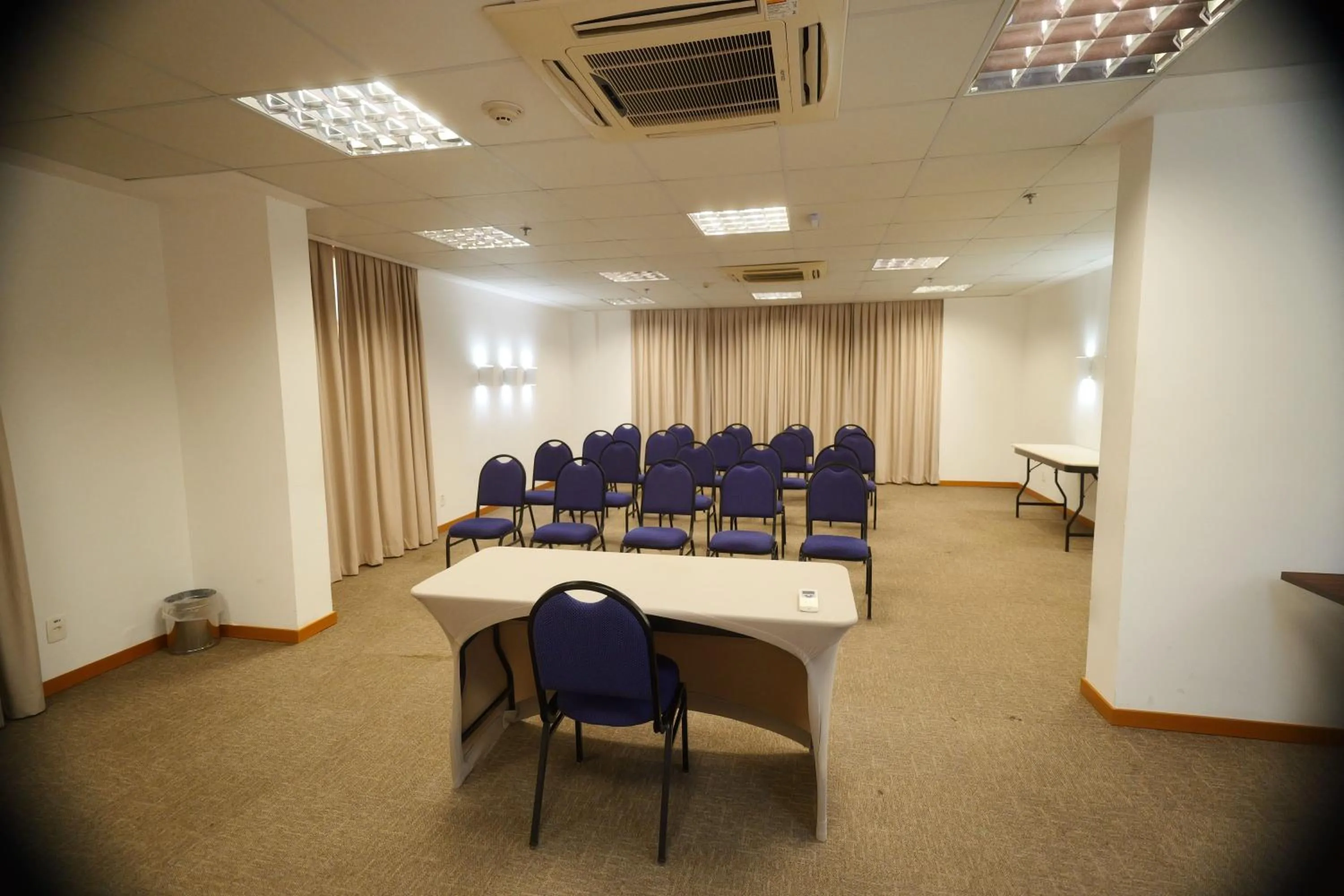 Meeting/conference room in Samba Linhares