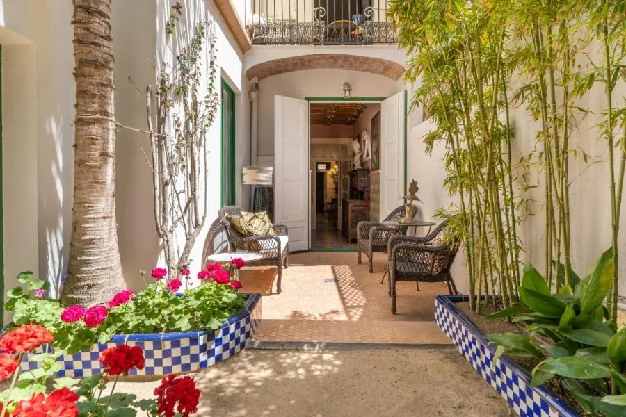 Garden in El Petit Palauet