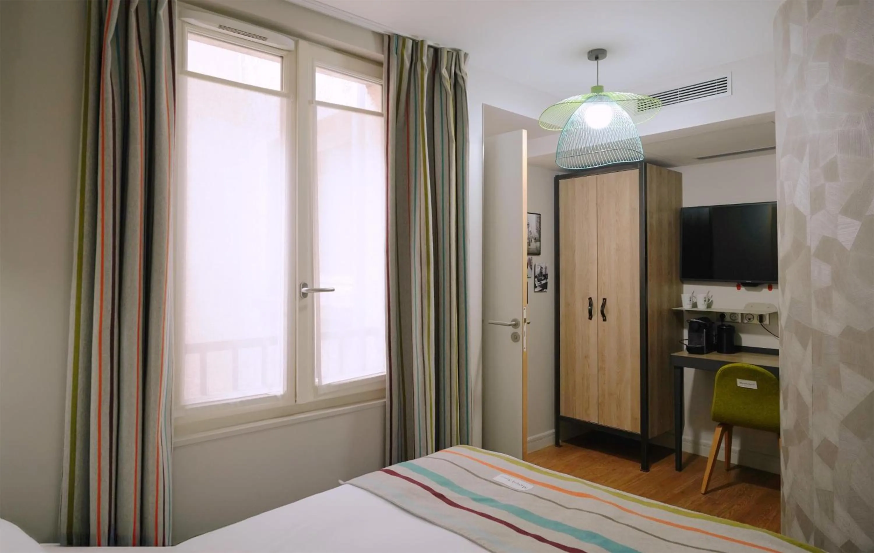 Bedroom, Bed in Hotel Litteraire Marcel Ayme, BW Premier Collection