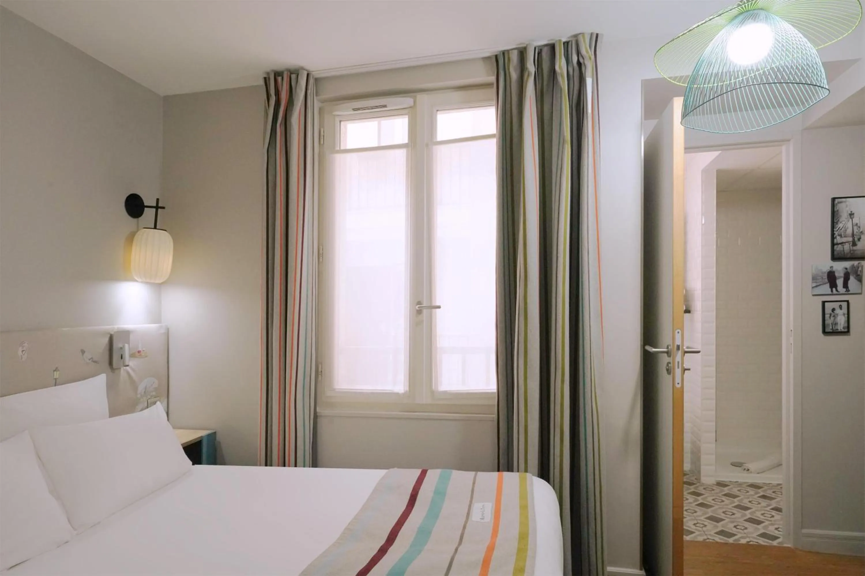 Bedroom, Bed in Hotel Litteraire Marcel Ayme, BW Premier Collection