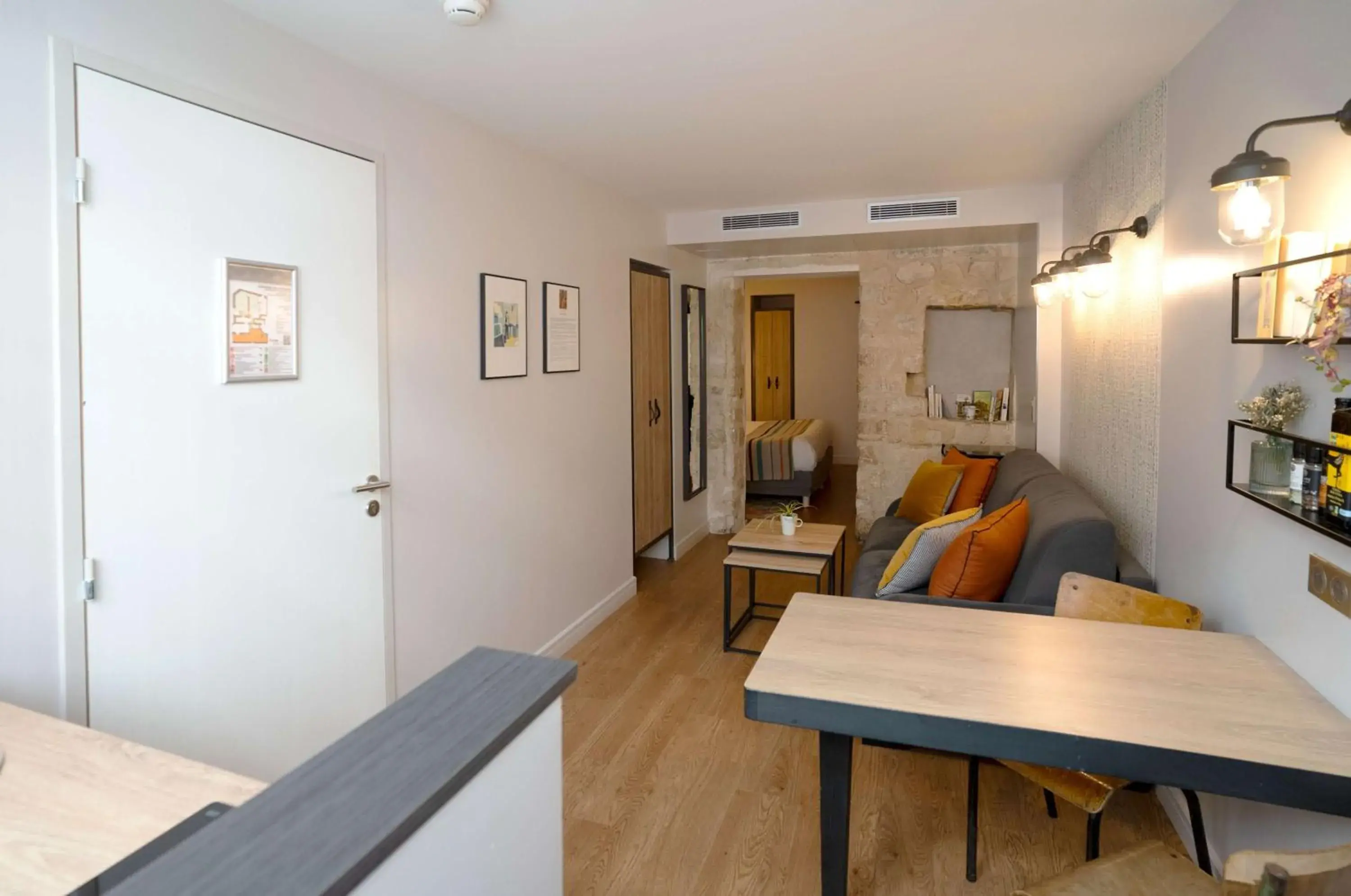 Apartment with King Bed and Kitchen in Hotel Litteraire Marcel Ayme, BW Premier Collection Apartment with King Bed and Kitchen in Hotel Litteraire Marcel Ayme, BW Premier Collection