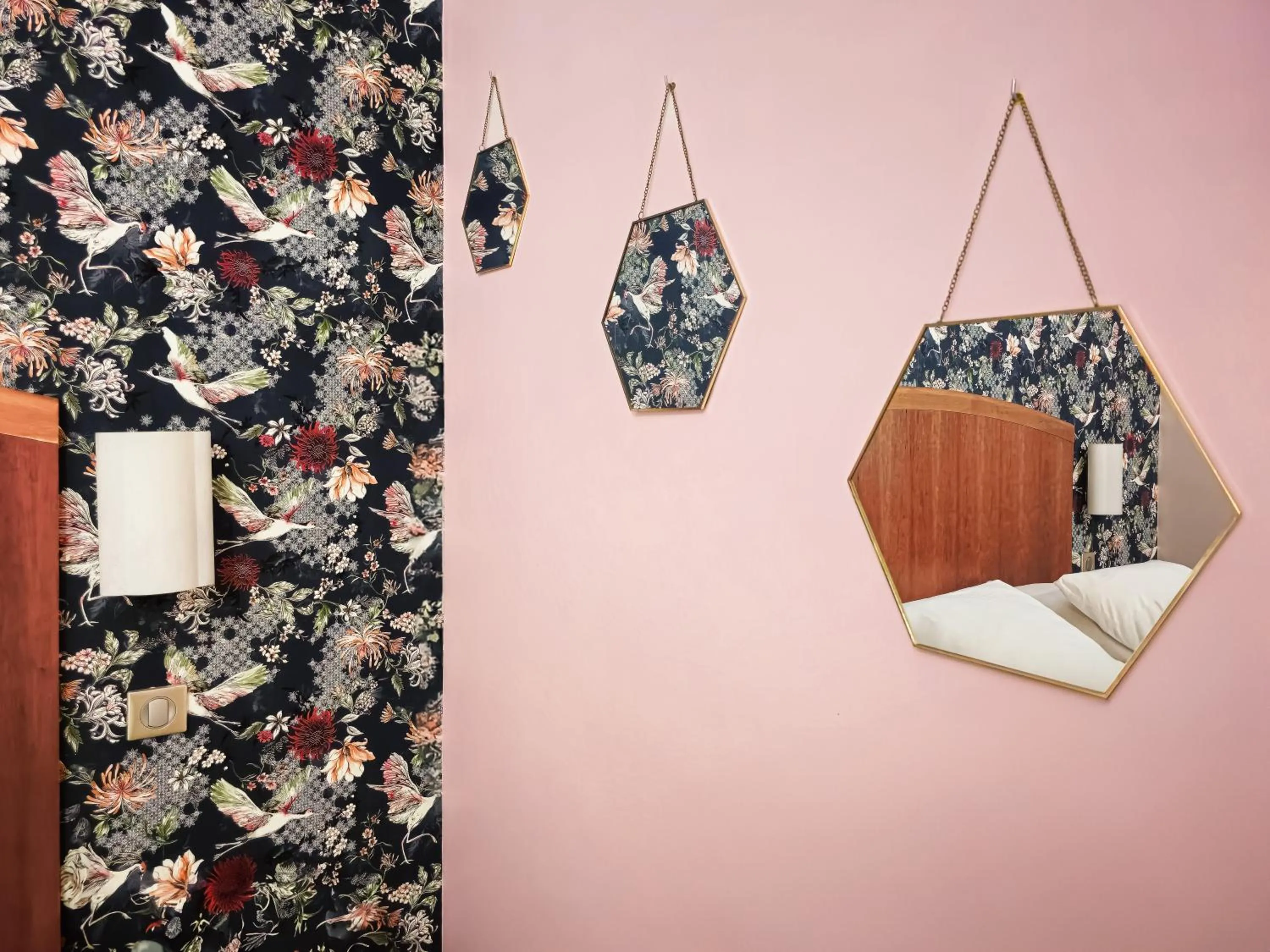 Decorative detail in Grand Hôtel Dauphiné Toulon, Boutique Hôtel & Suites