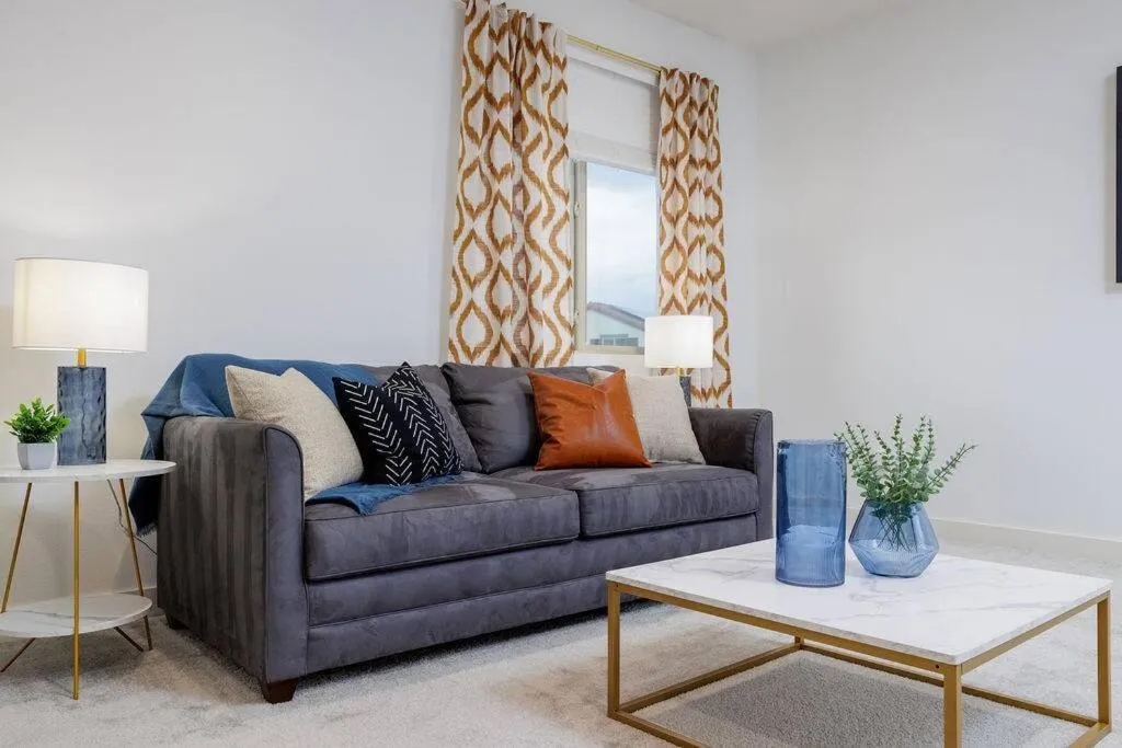 Near Coachella and Stagecoach Palm Springs , PGA resort Villa ,Golf, community pool, gym