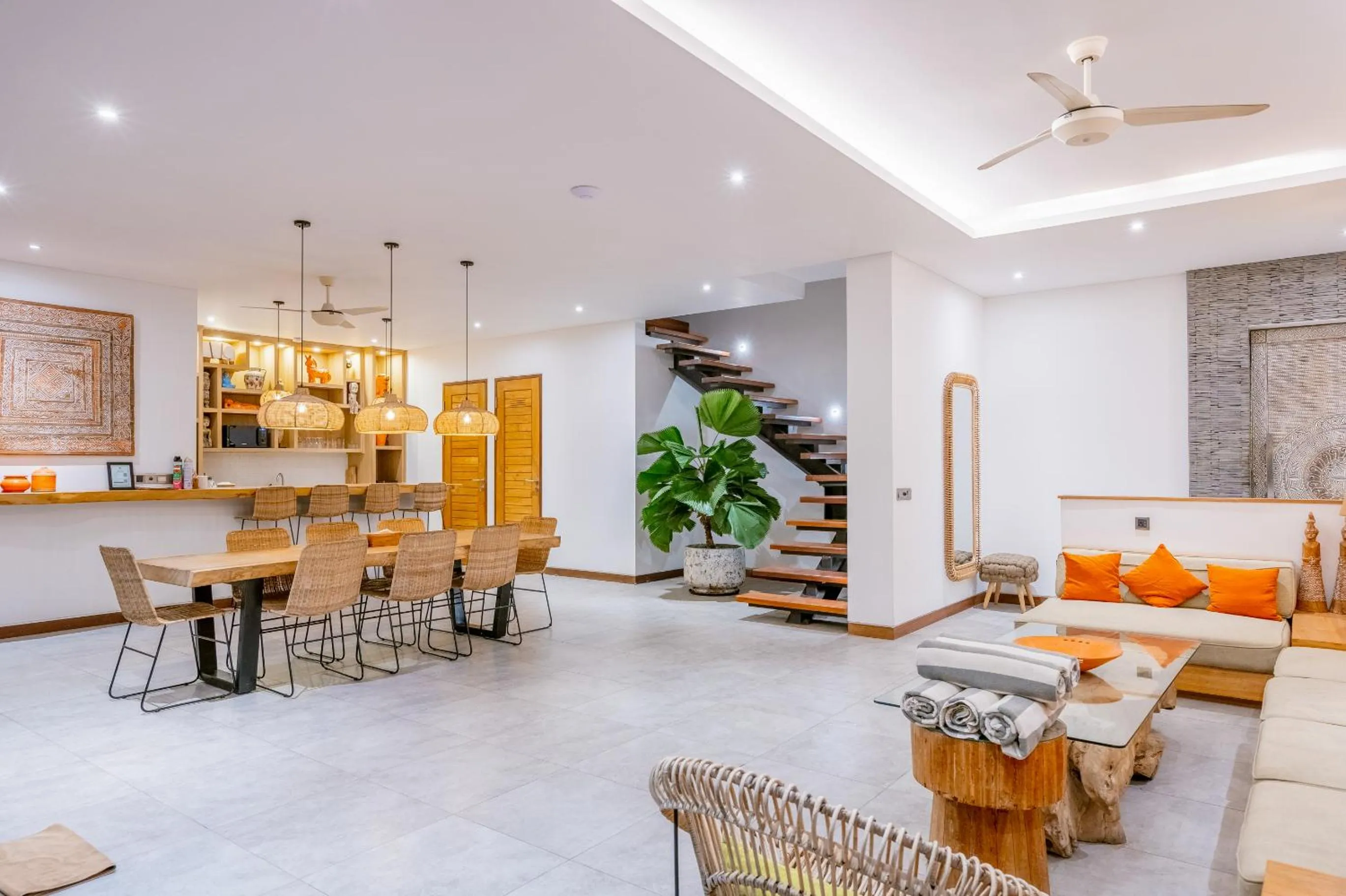 Living room in Flores Villa by Betterplace