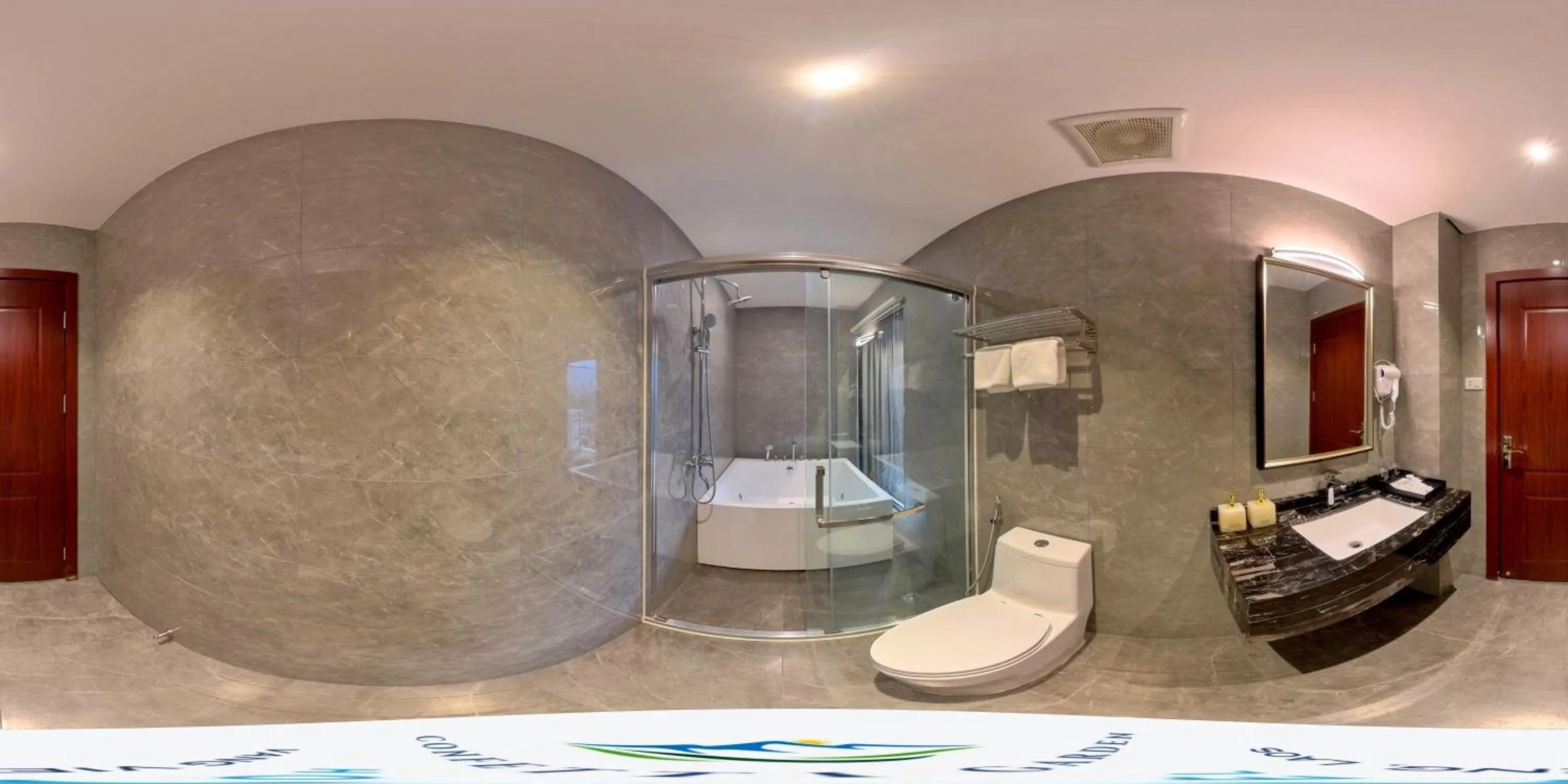 Confetti Garden Hotel