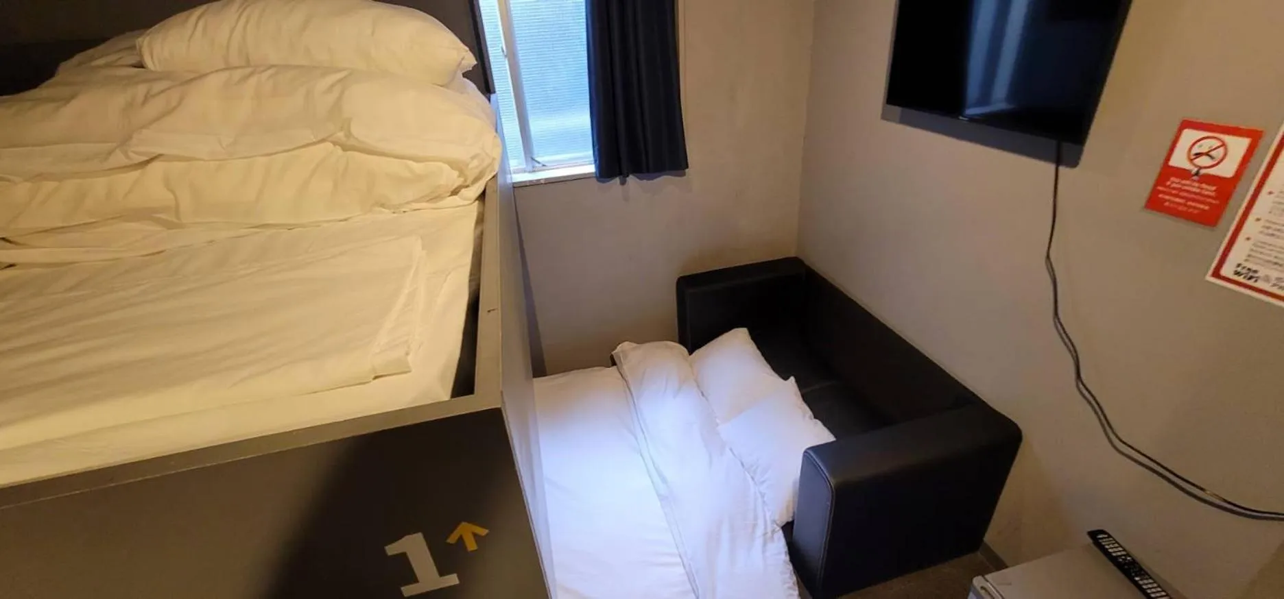 Bed in Rhodes Otsuka Hotel