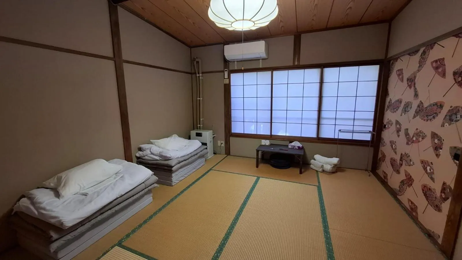 Bed in Tanigawa Valley Lodge & Coffee Roastery