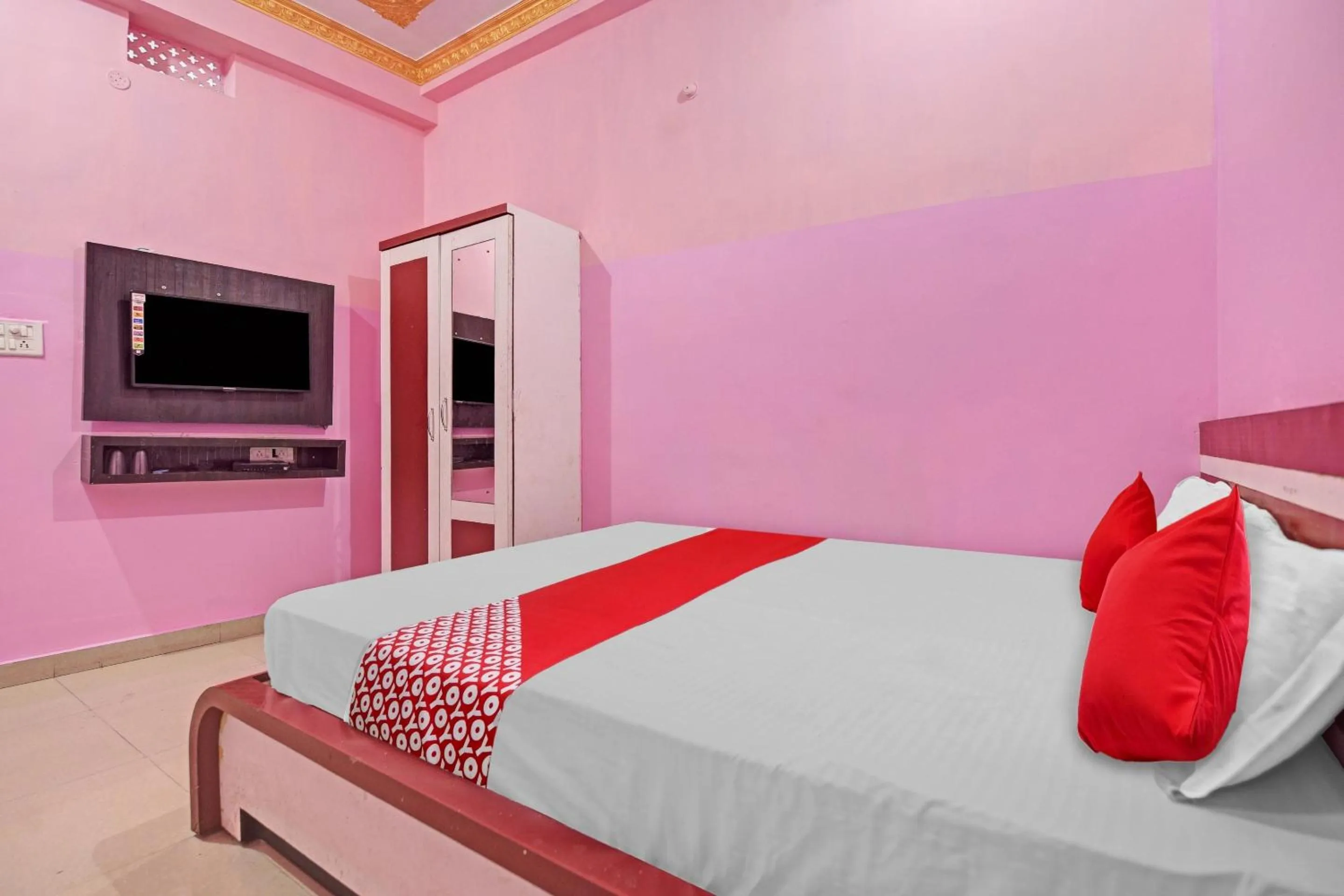 Lobby or reception in Hotel O by OYO New Maa Tara Hotel