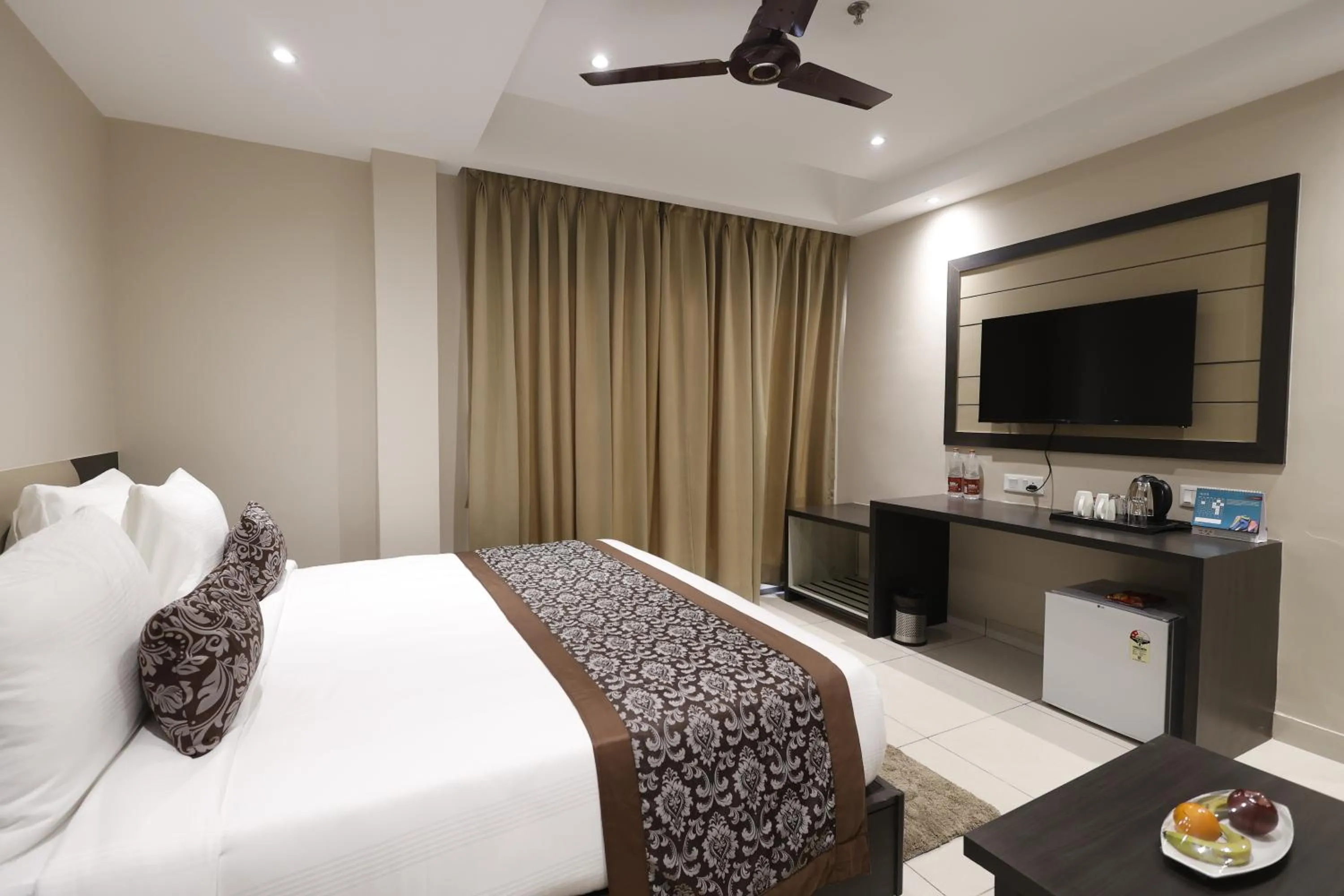 Bed in Pride Biznotel Canopus, Digha