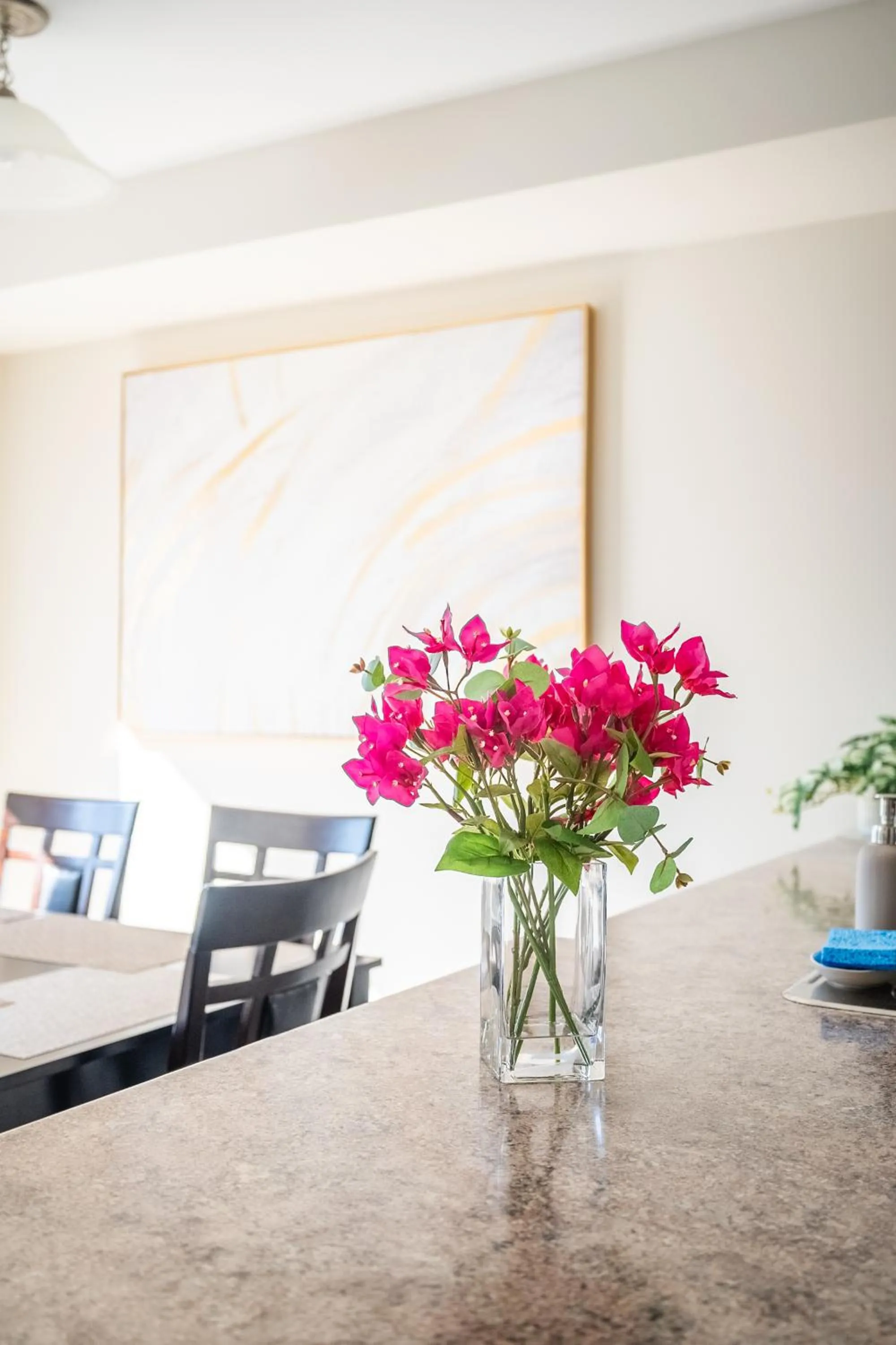 Dining area in GlobalStay 3 Bedroom Townhouse Near Niagara Falls Brock University