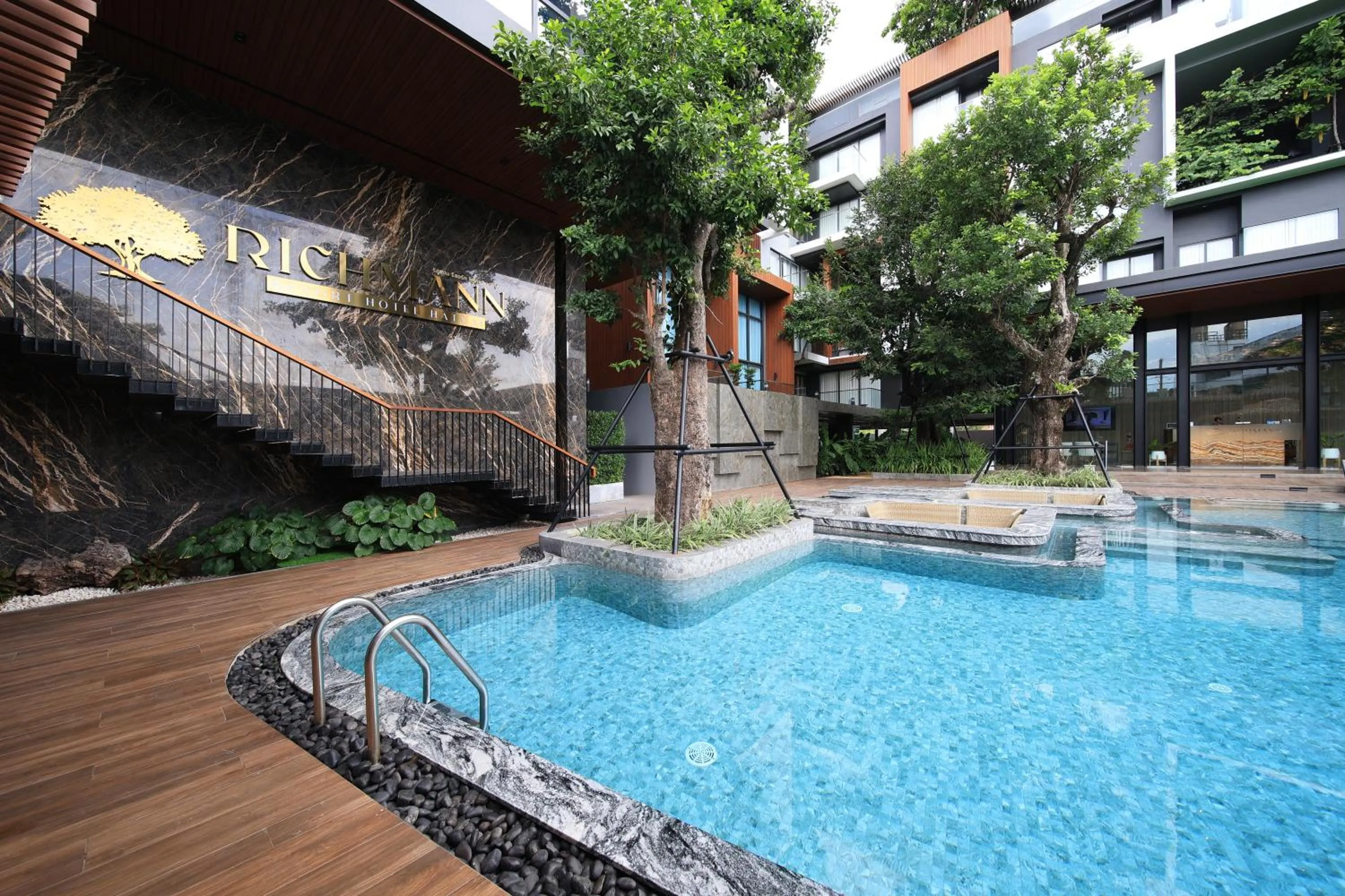 Richmann Resort Hotel Hatyai