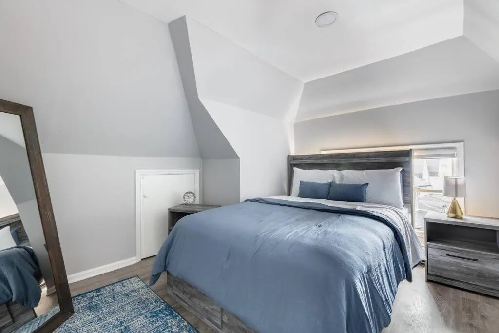Bed in Luxury 3Bed Private Apartment Near Manhattan