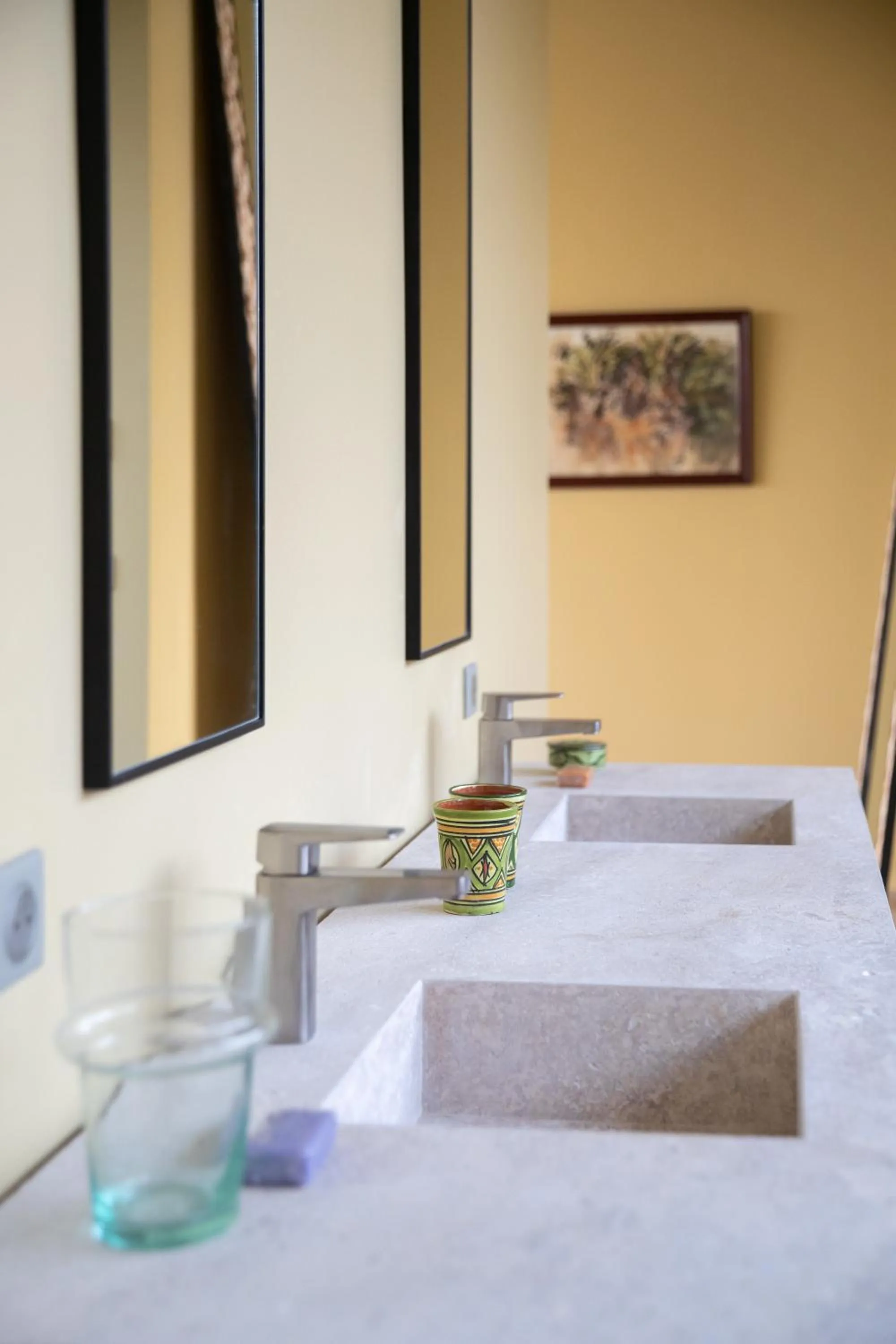 Bathroom, Bed in La Fiermontina Ocean