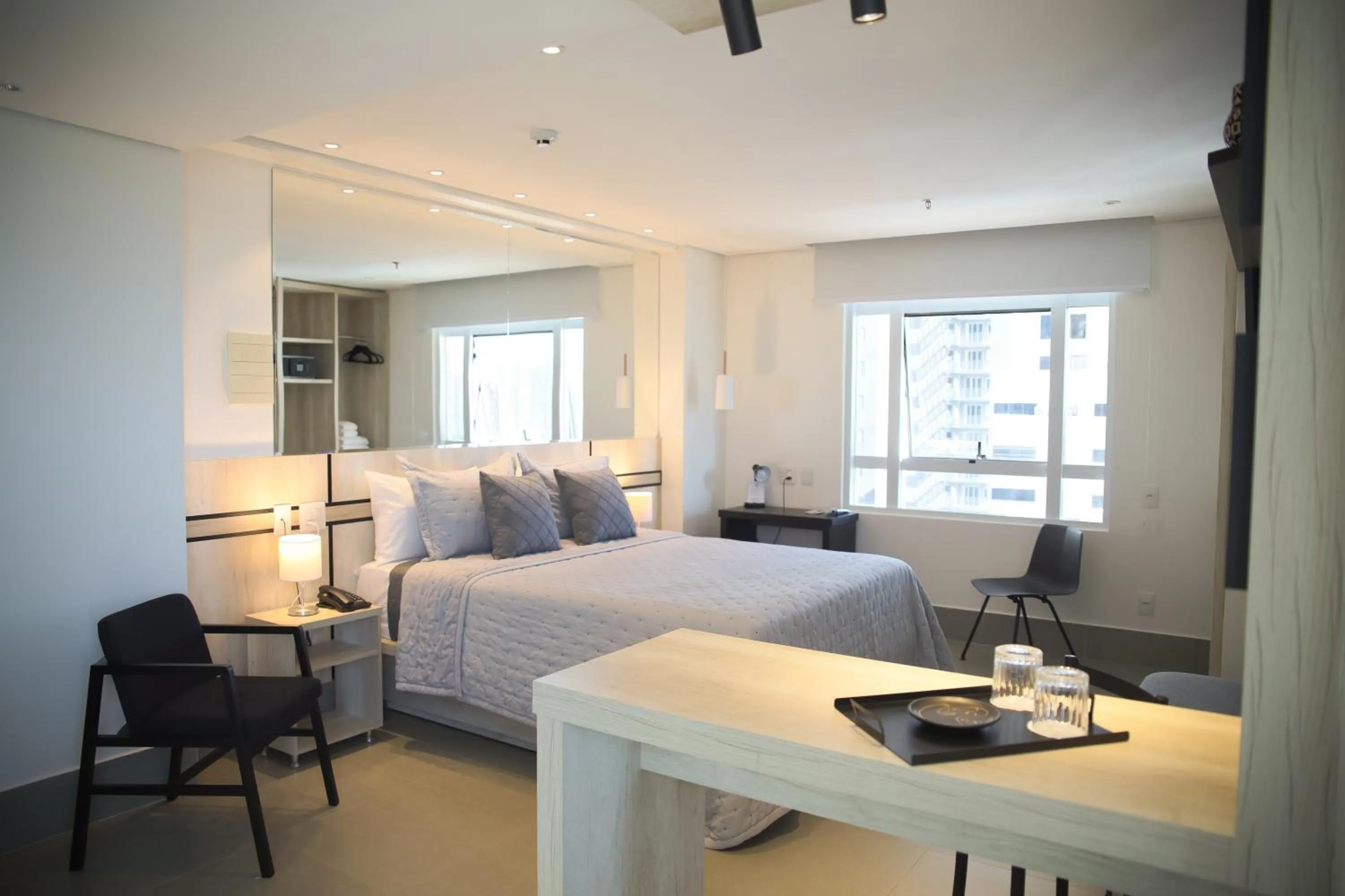 Bed in Hotel Black Inn Flamboyant