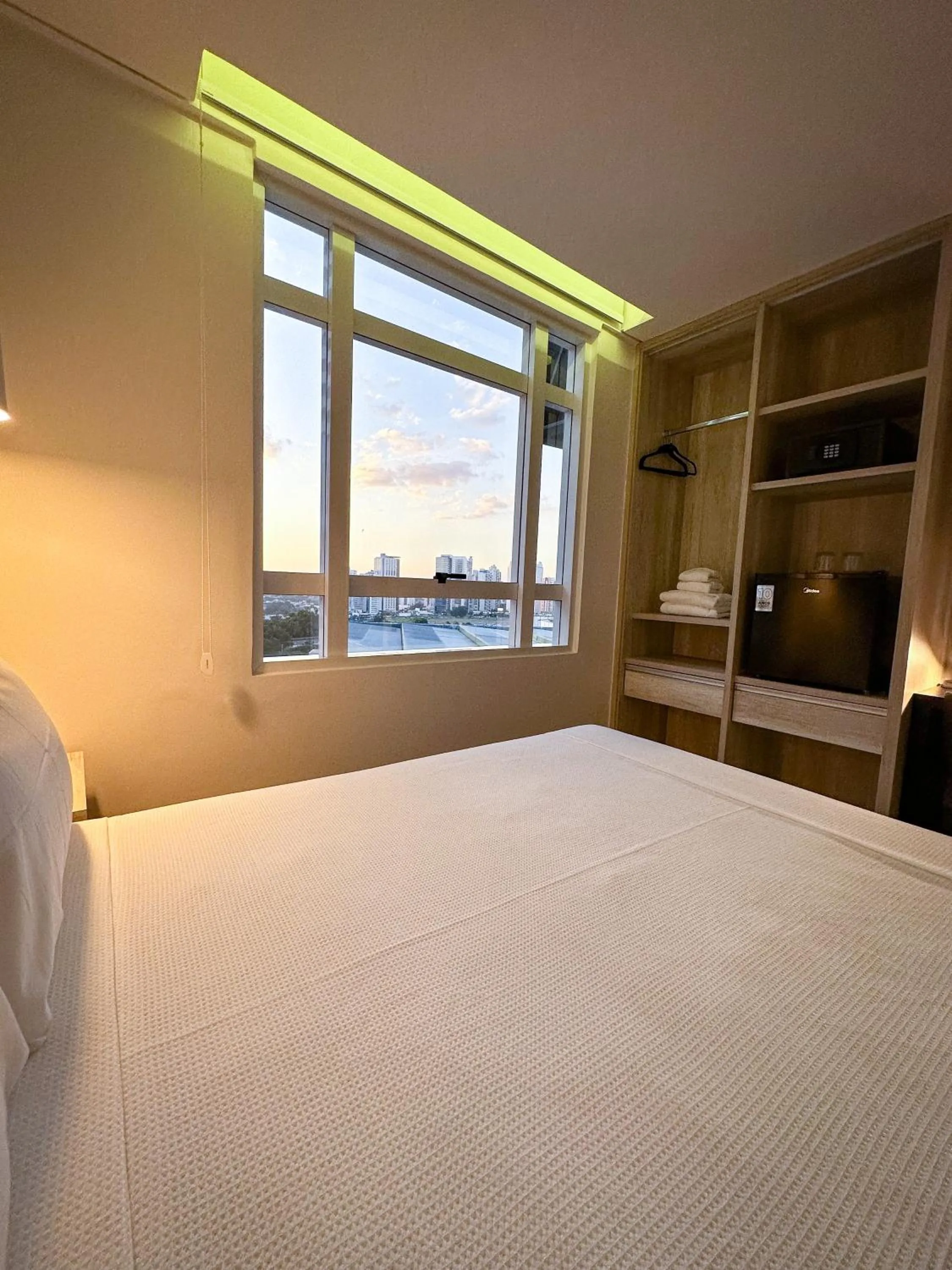 Bed in Hotel Black Inn Flamboyant