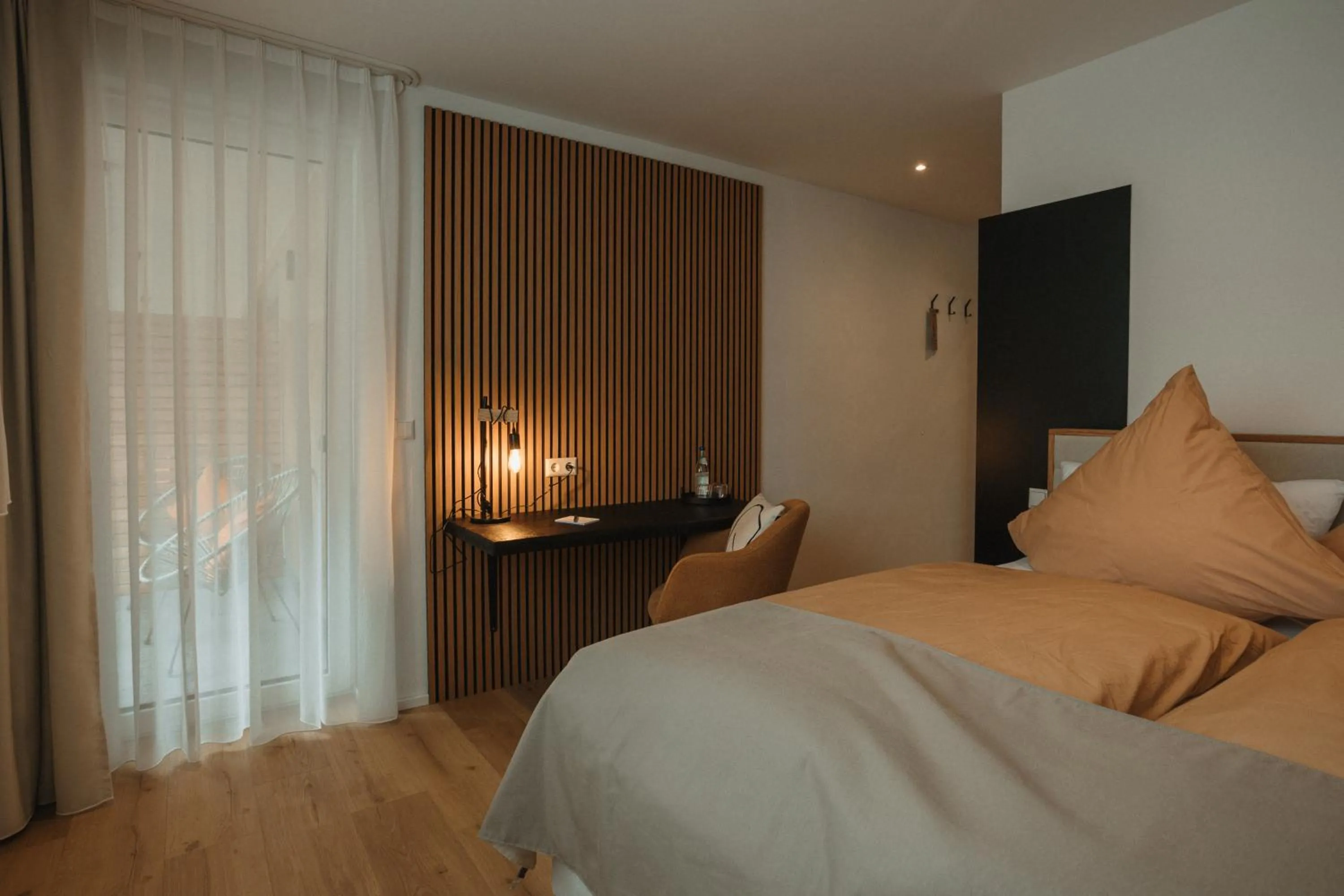 TV and multimedia, Bed in Boutique Hotel Haus Marie