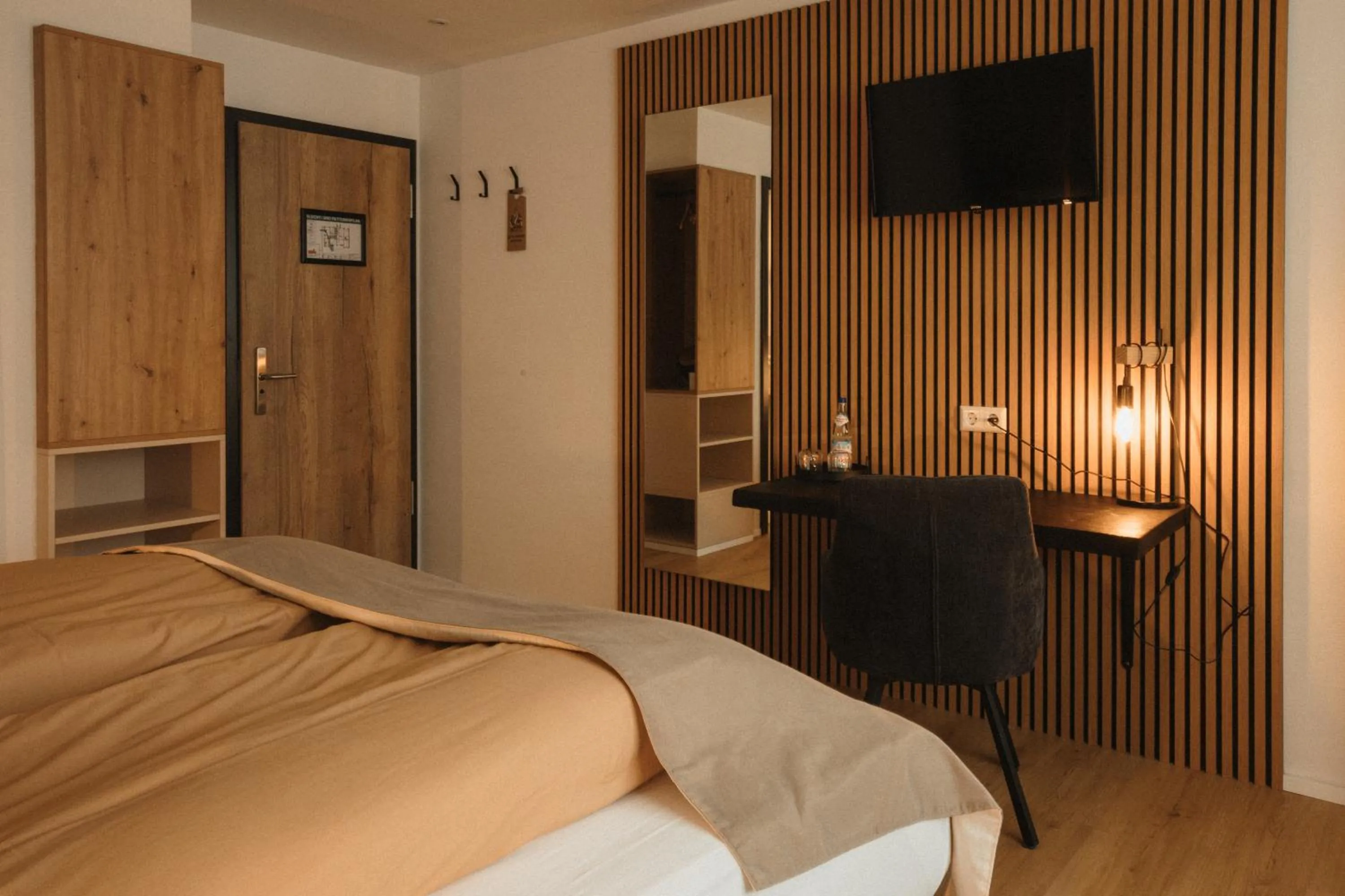 TV and multimedia, Bed in Boutique Hotel Haus Marie