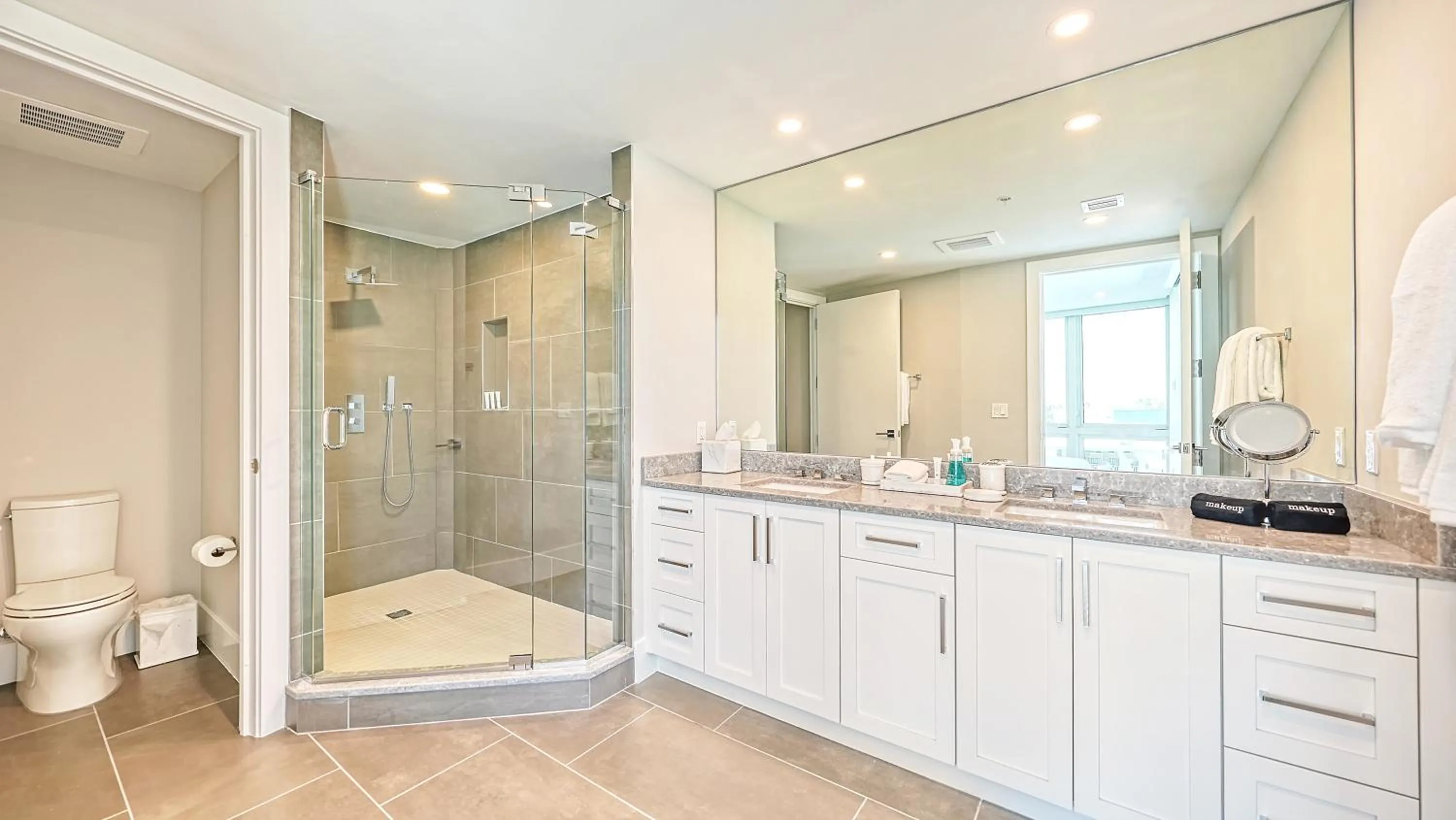 Shower in Ten35 Seaside Rentals