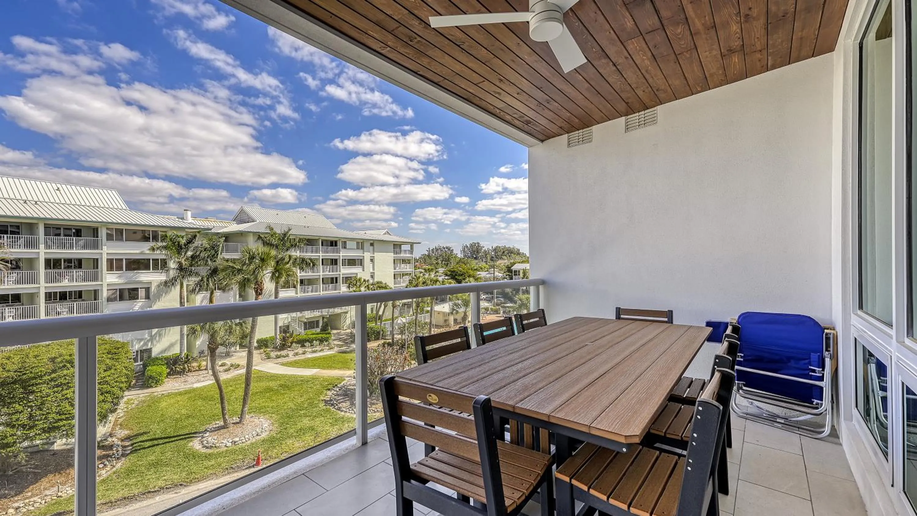 Day in Ten35 Seaside Rentals