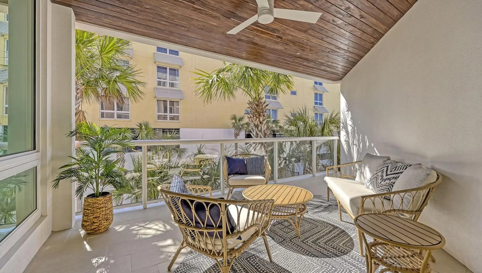 Day in Ten35 Seaside Rentals