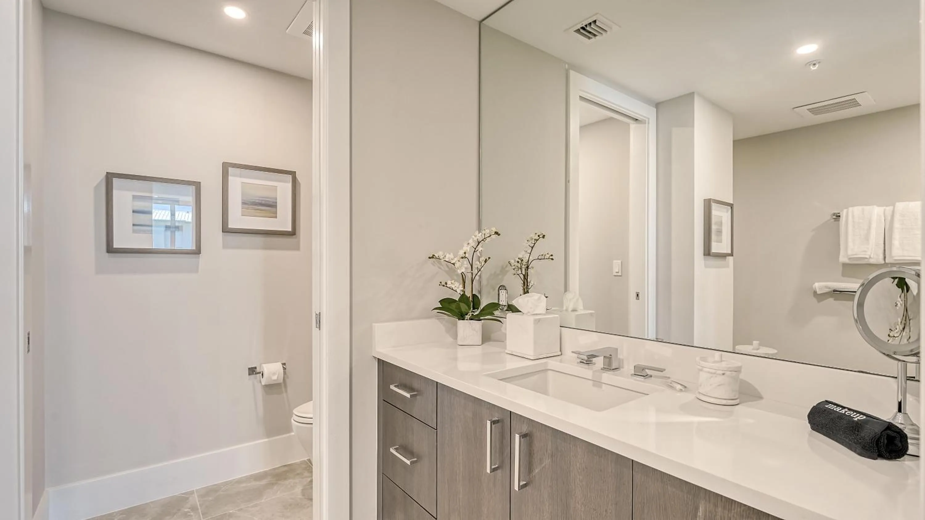 Bathroom in Ten35 Seaside Rentals