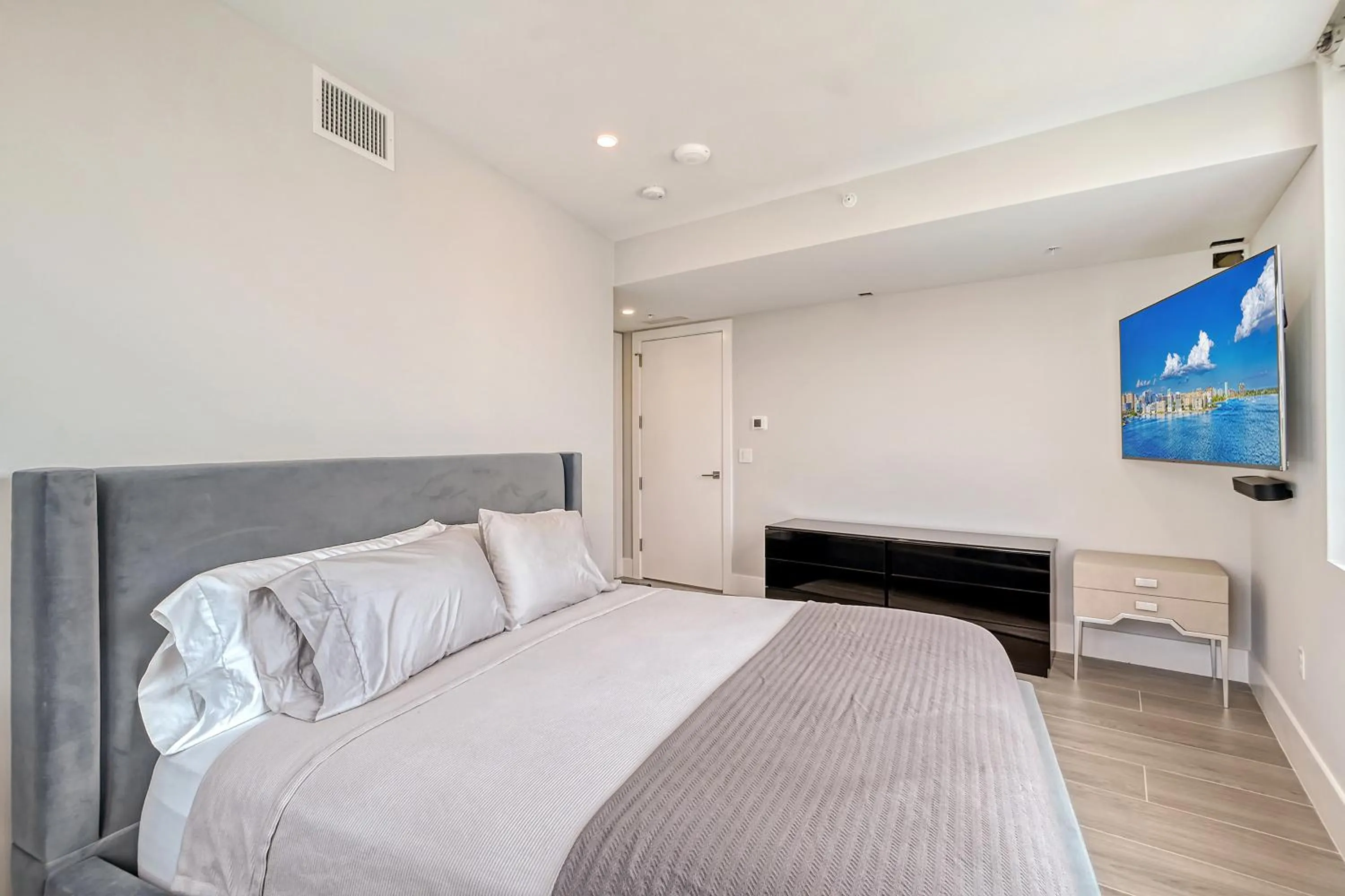 Bed in Ten35 Seaside Rentals