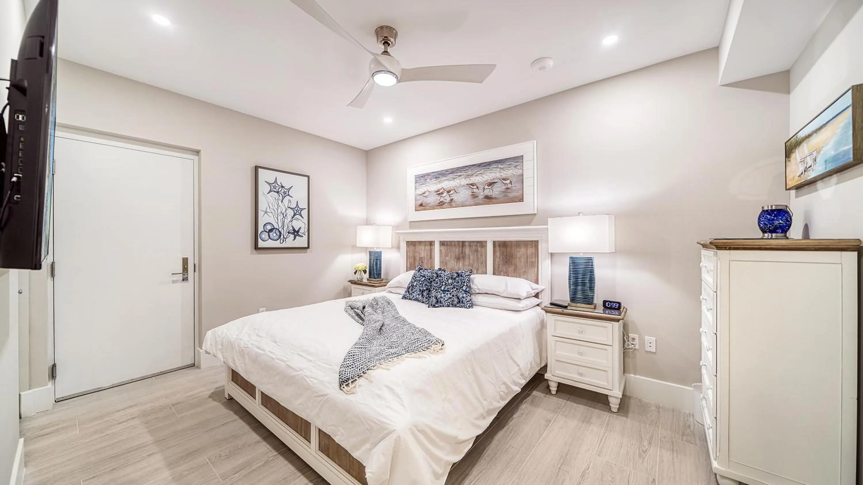 Bed in Ten35 Seaside Rentals